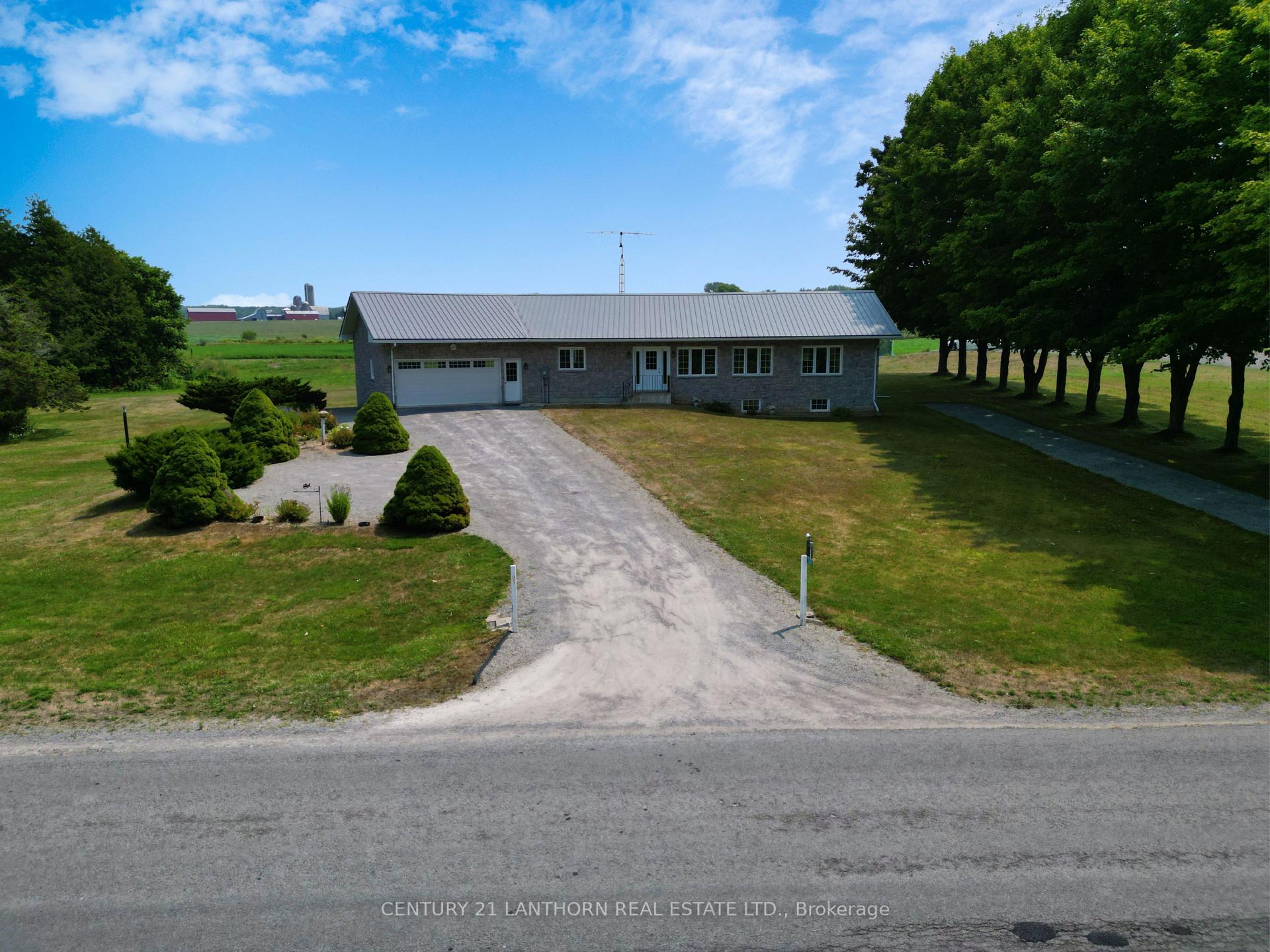 Photo 1 of 539 Shannon Road, Prince Edward County, Hallowell Ward — HOMEH