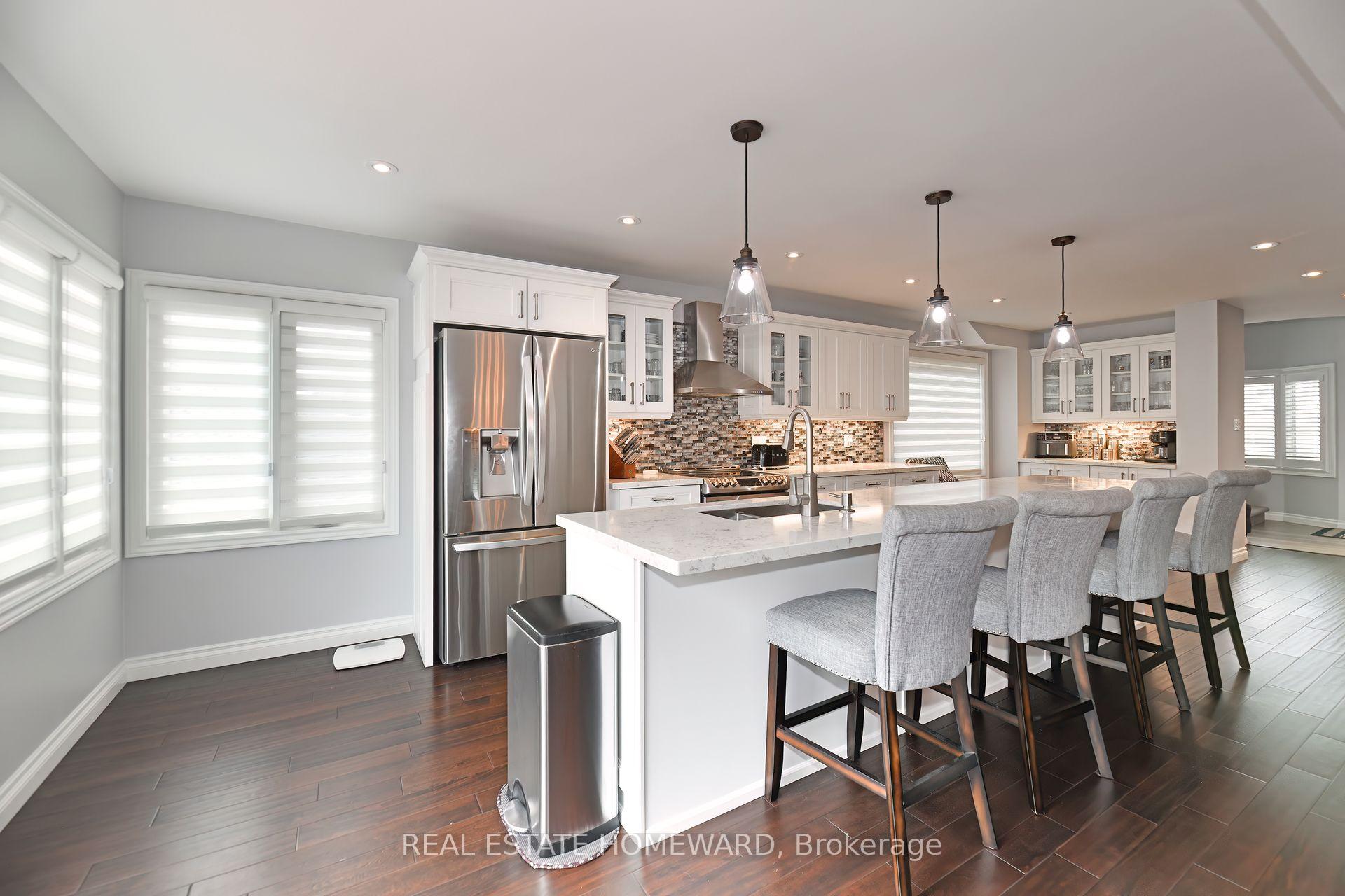 Photo 13 of 640 Chiron Crescent, Pickering, Amberlea — HOMEH