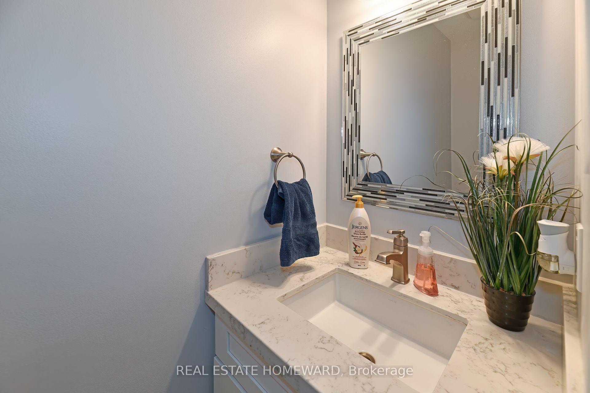 Photo 18 of 640 Chiron Crescent, Pickering, Amberlea — HOMEH