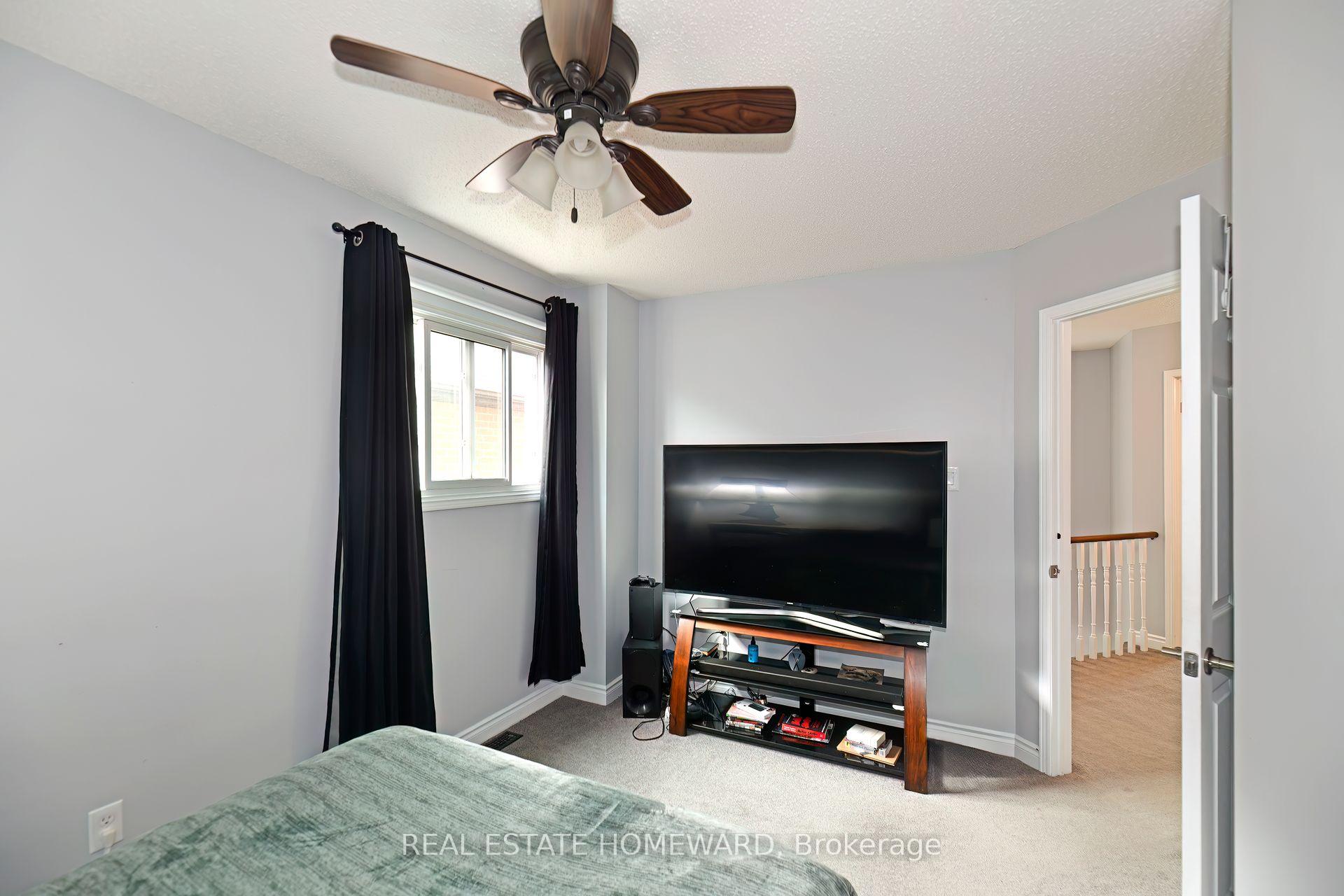 Photo 30 of 640 Chiron Crescent, Pickering, Amberlea — HOMEH