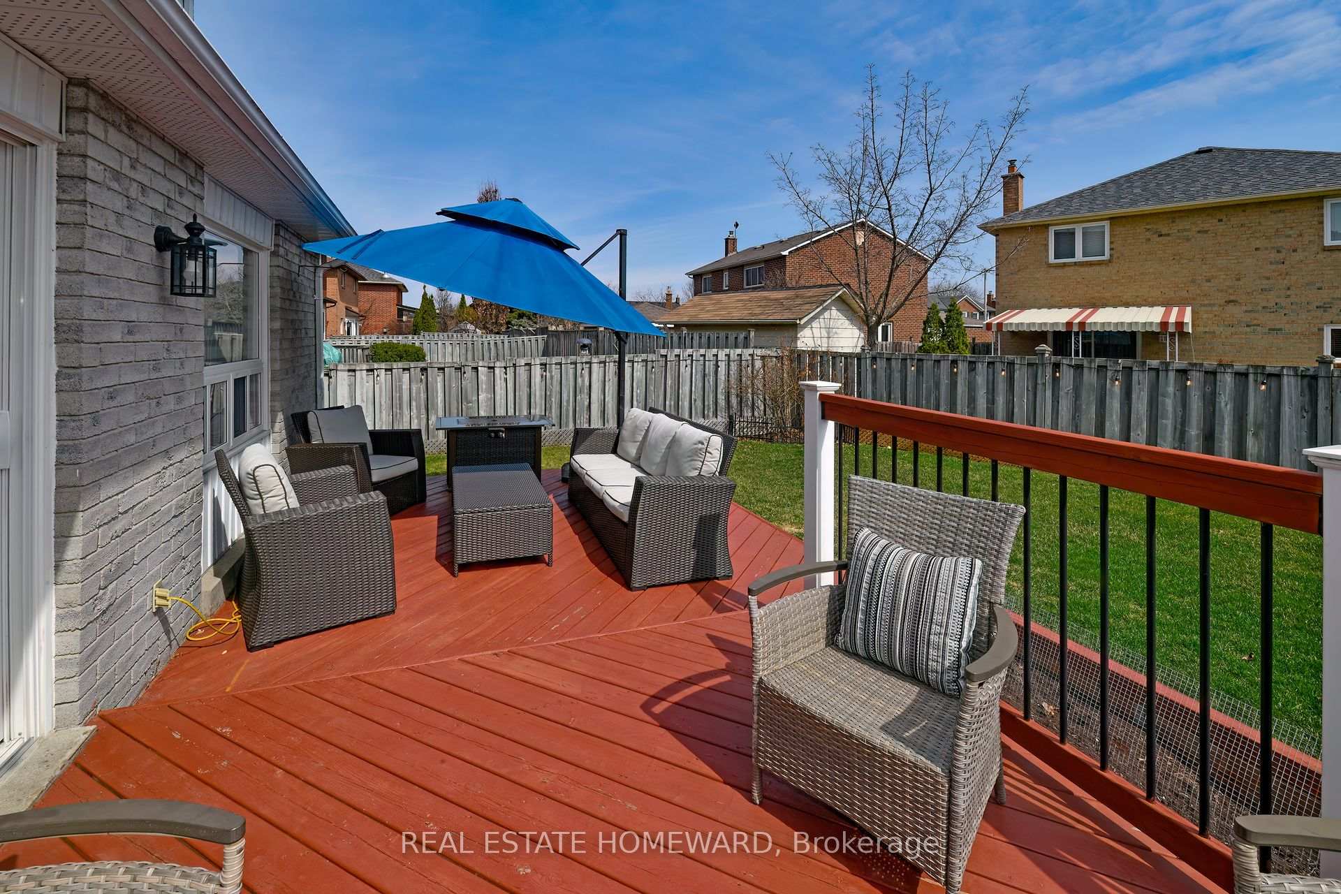 Photo 37 of 640 Chiron Crescent, Pickering, Amberlea — HOMEH