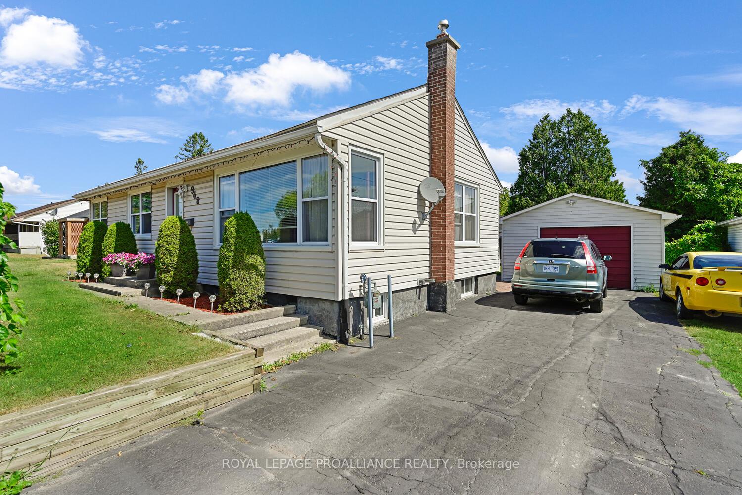 Photo 2 of 948 Montgomery Road, Prescott — HOMEH