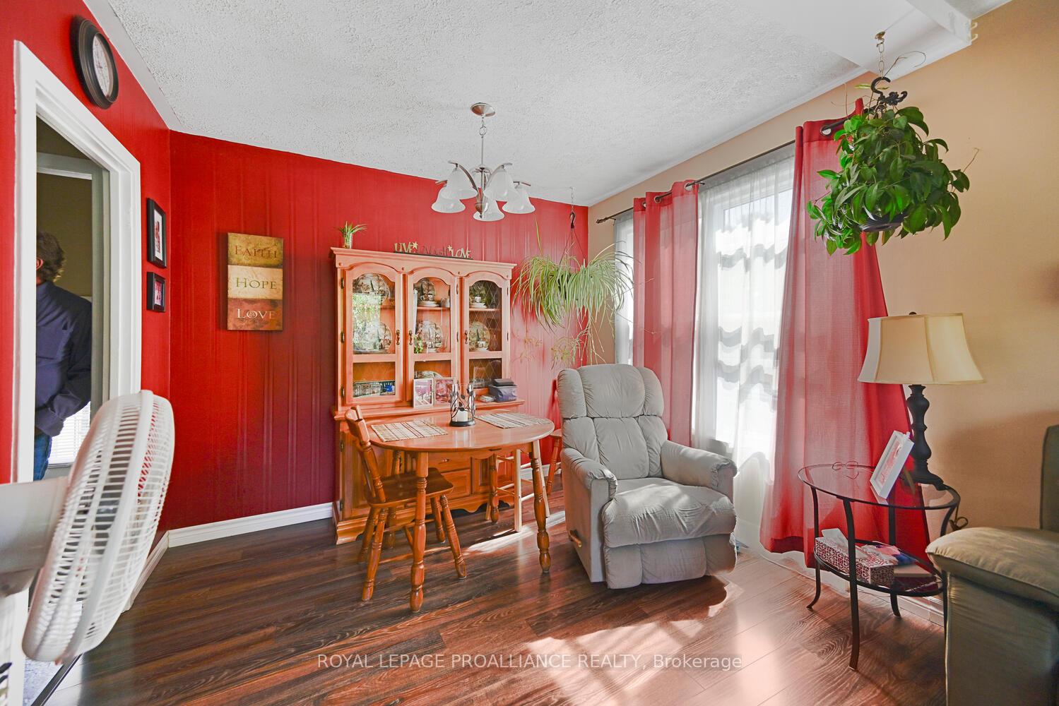 Photo 4 of 948 Montgomery Road, Prescott — HOMEH