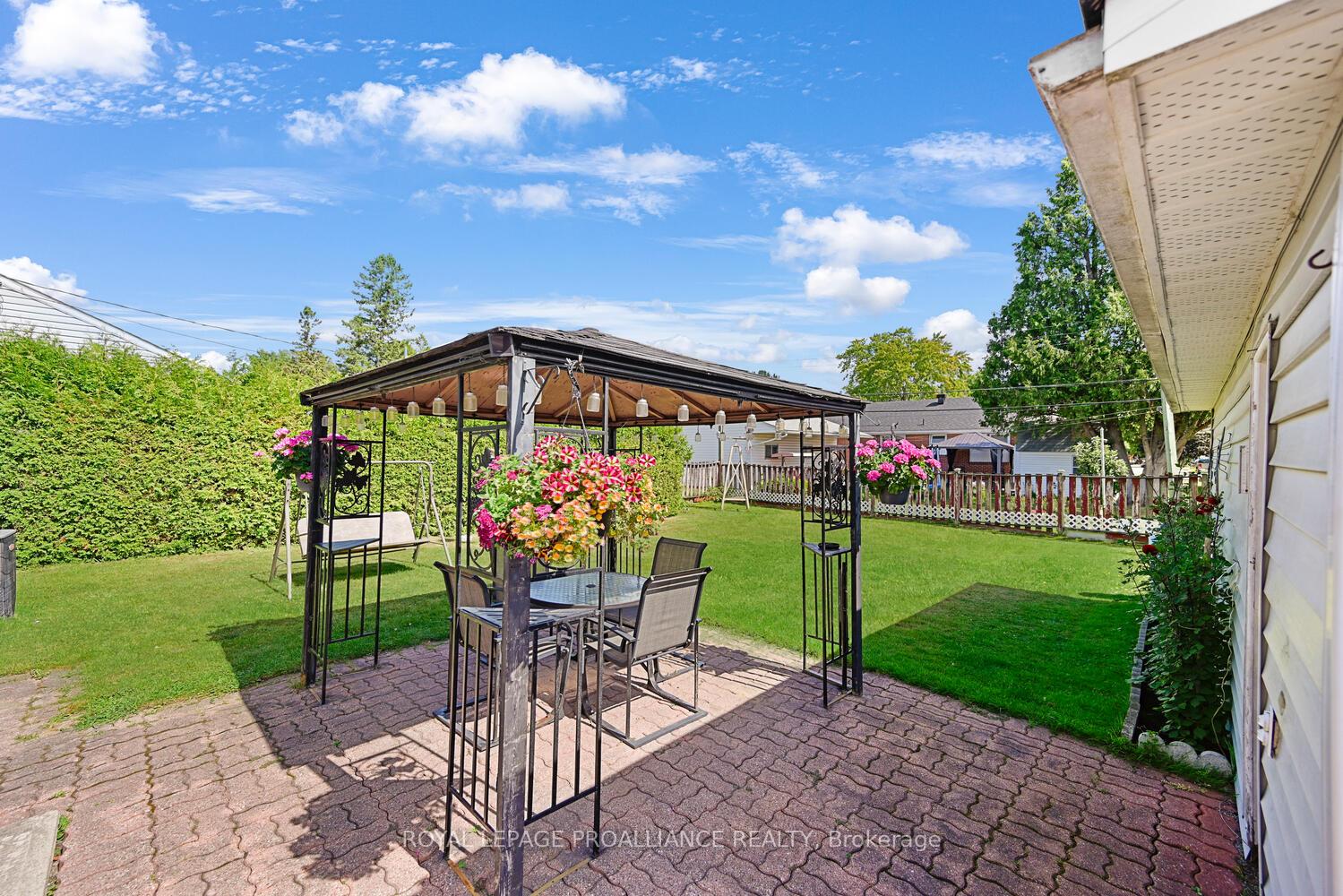 Photo 11 of 948 Montgomery Road, Prescott — HOMEH