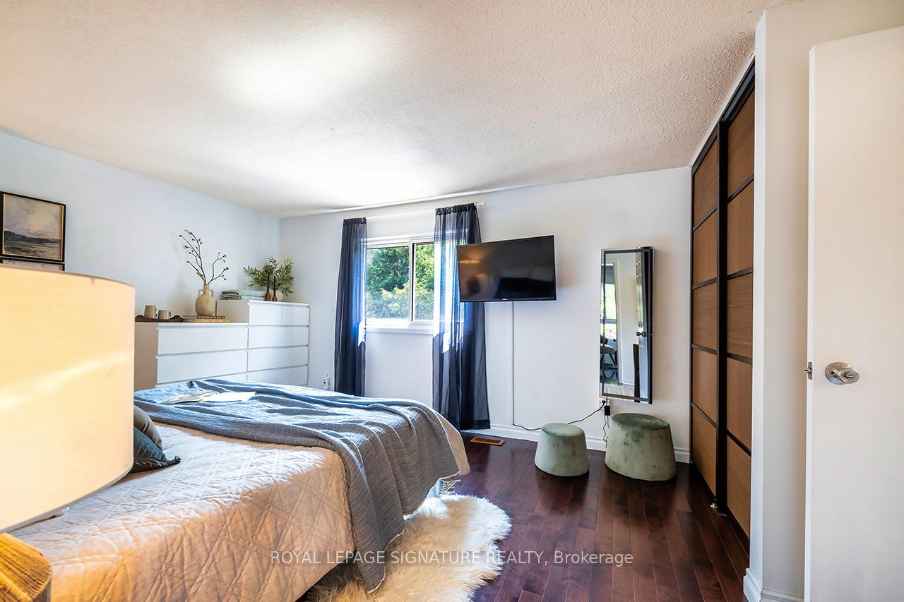 Photo 18 of 1742 Listowell Crescent, Pickering, Liverpool — HOMEH