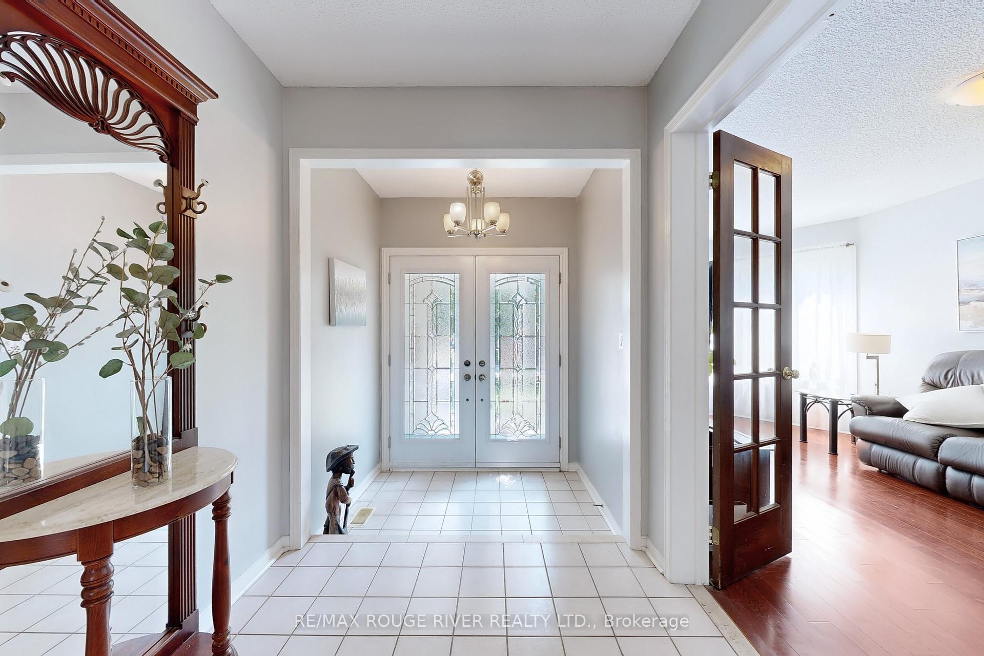 Photo 7 of 1044 Rambleberry Avenue, Pickering, Liverpool — HOMEH