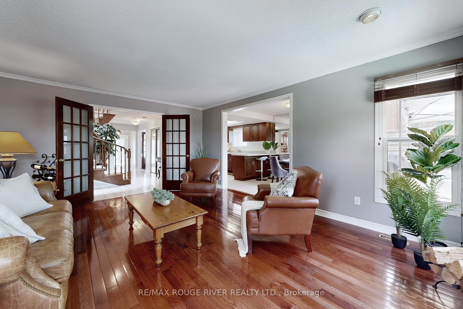 Photo 14 of 1044 Rambleberry Avenue, Pickering, Liverpool — HOMEH