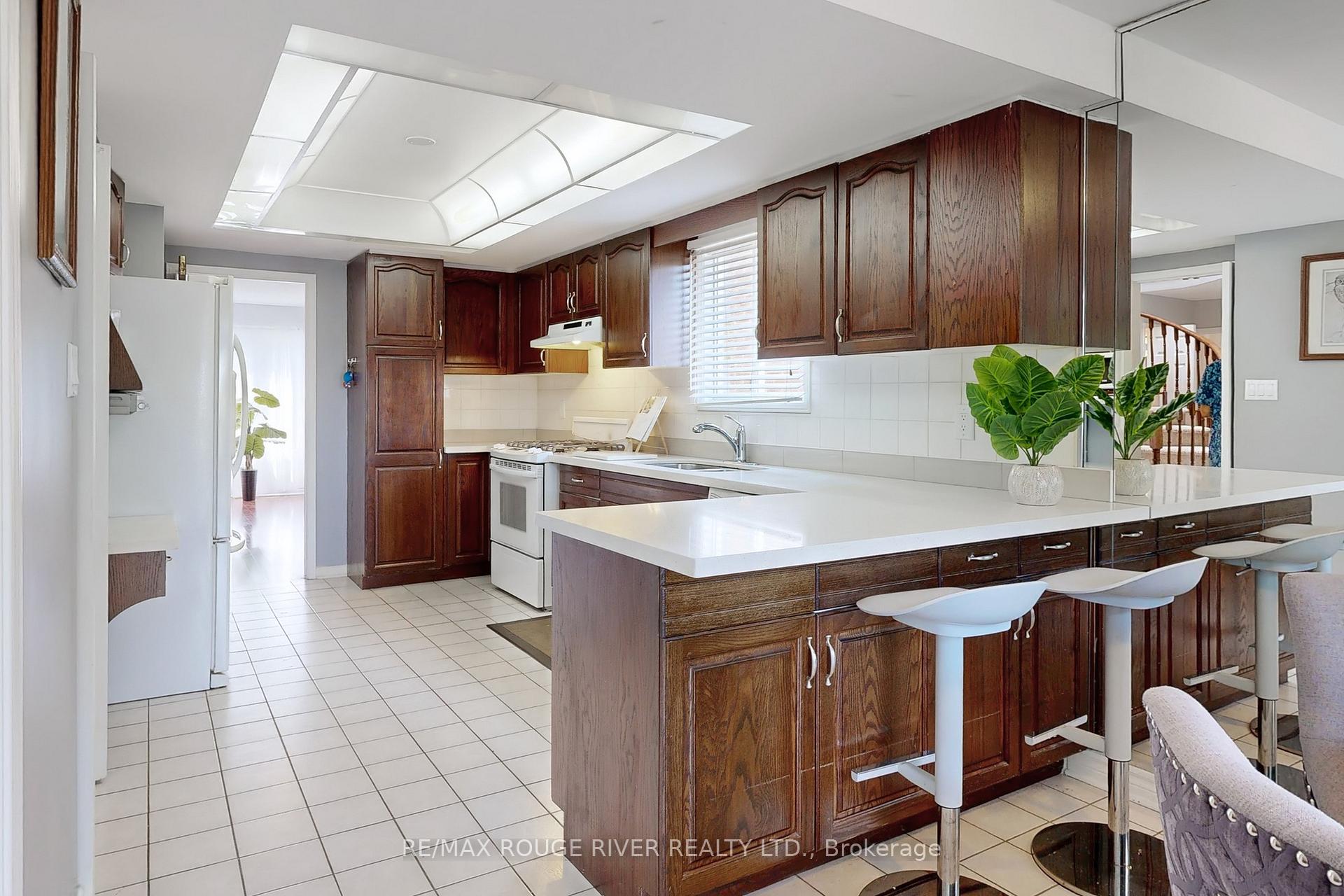 Photo 17 of 1044 Rambleberry Avenue, Pickering, Liverpool — HOMEH