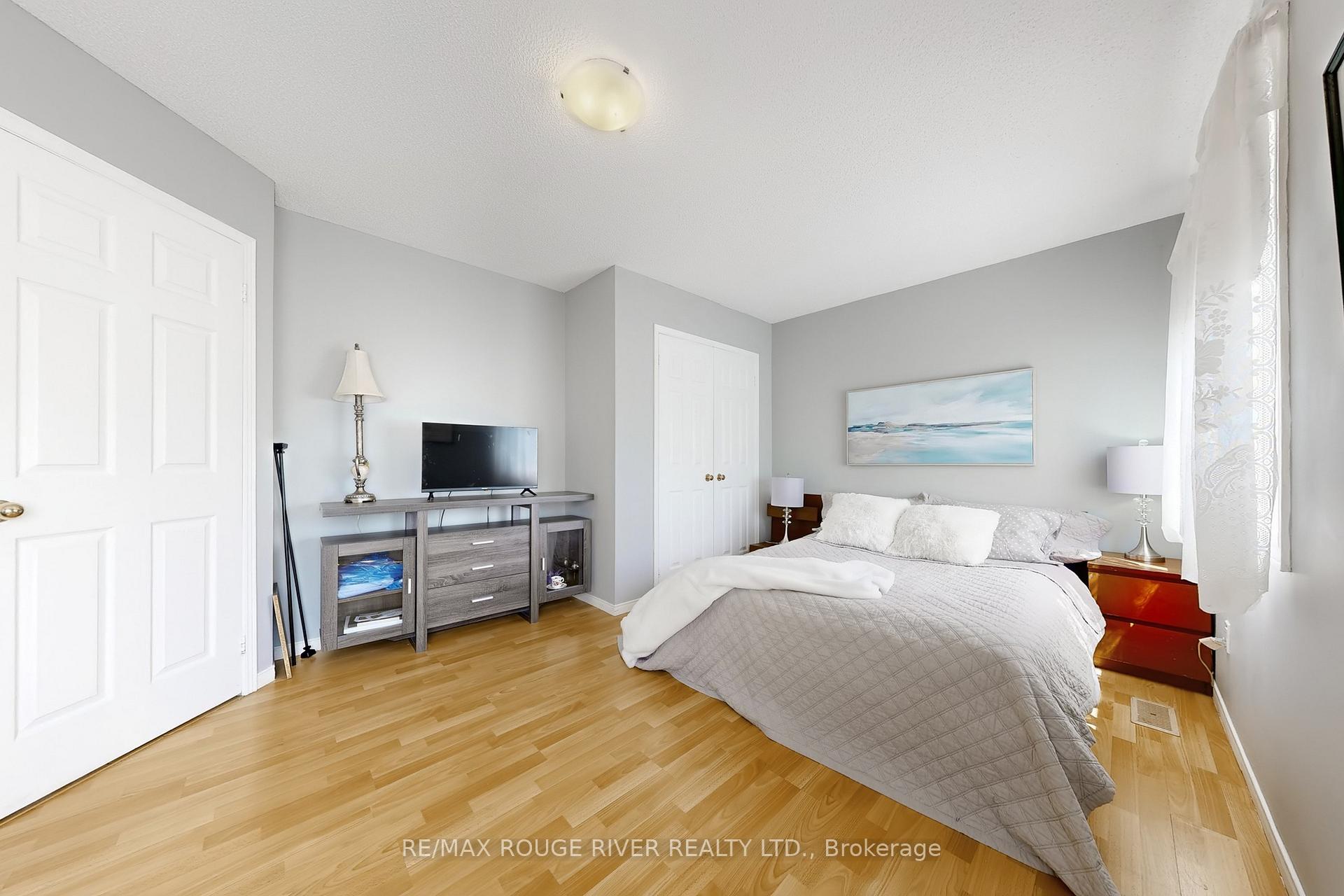 Photo 31 of 1044 Rambleberry Avenue, Pickering, Liverpool — HOMEH