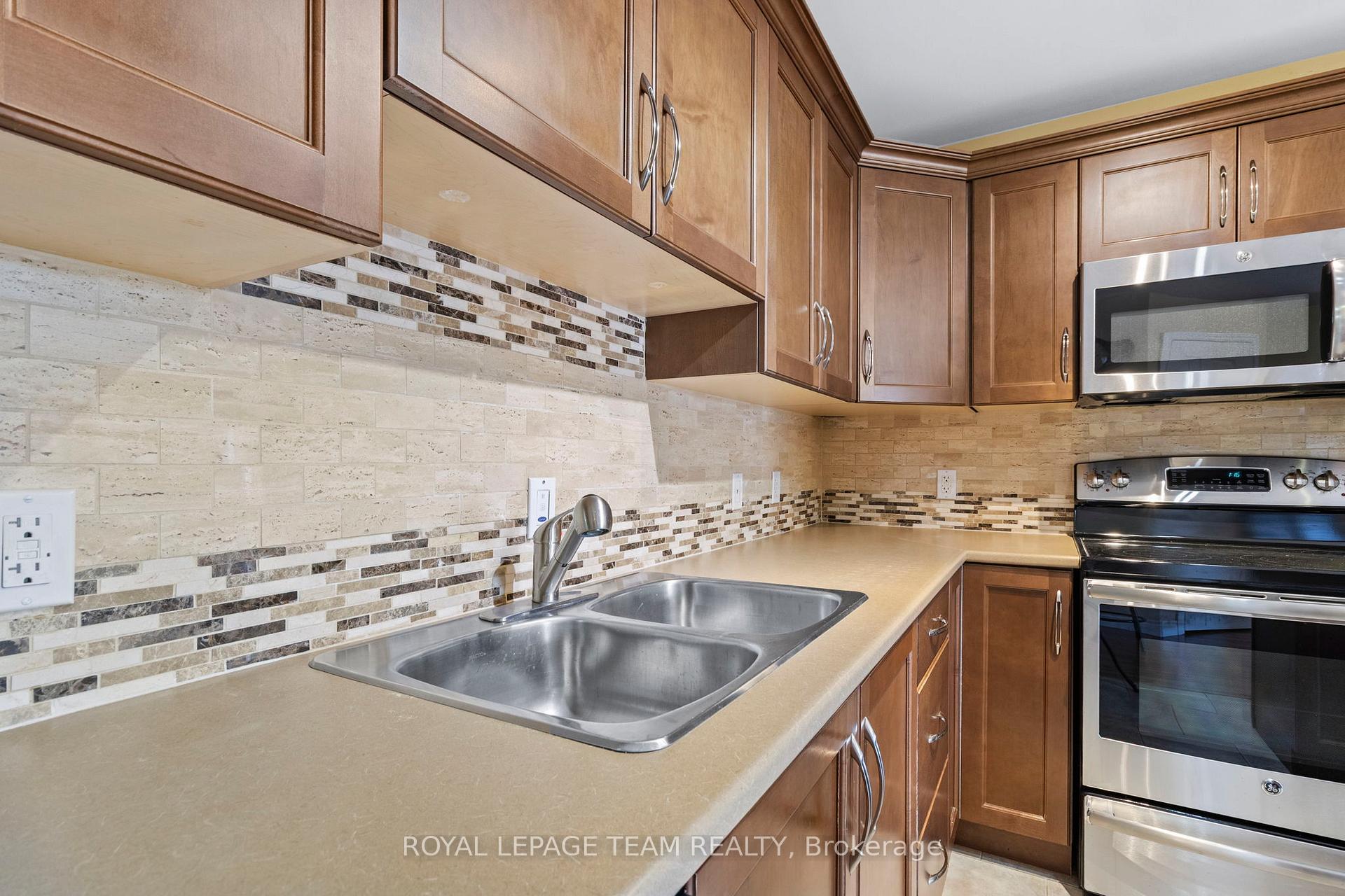 Photo 11 of 1055 Mackenzie Road, Prescott — HOMEH