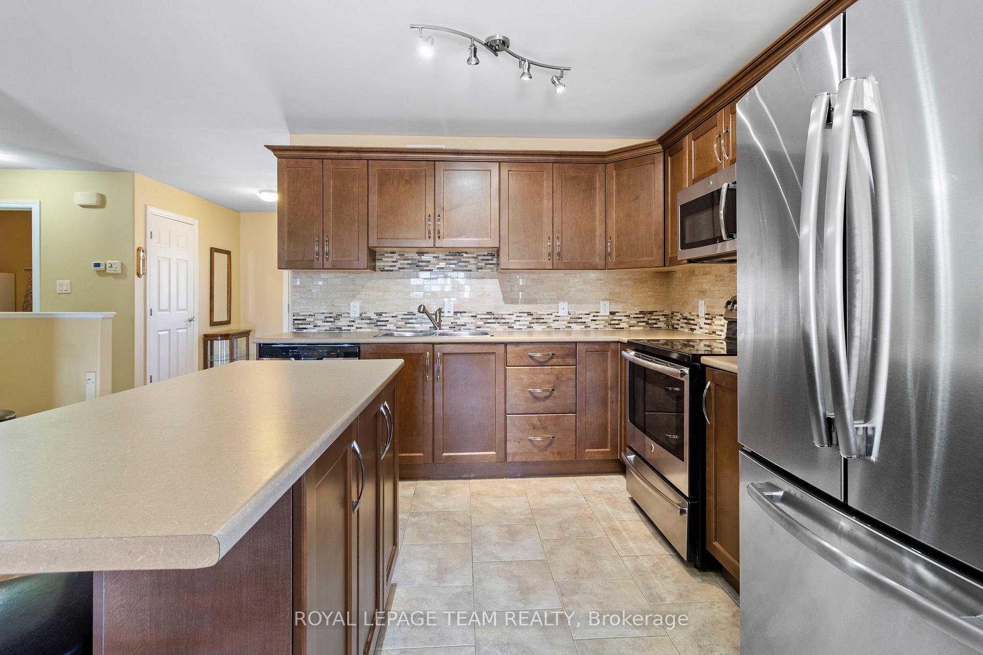 Photo 12 of 1055 Mackenzie Road, Prescott — HOMEH