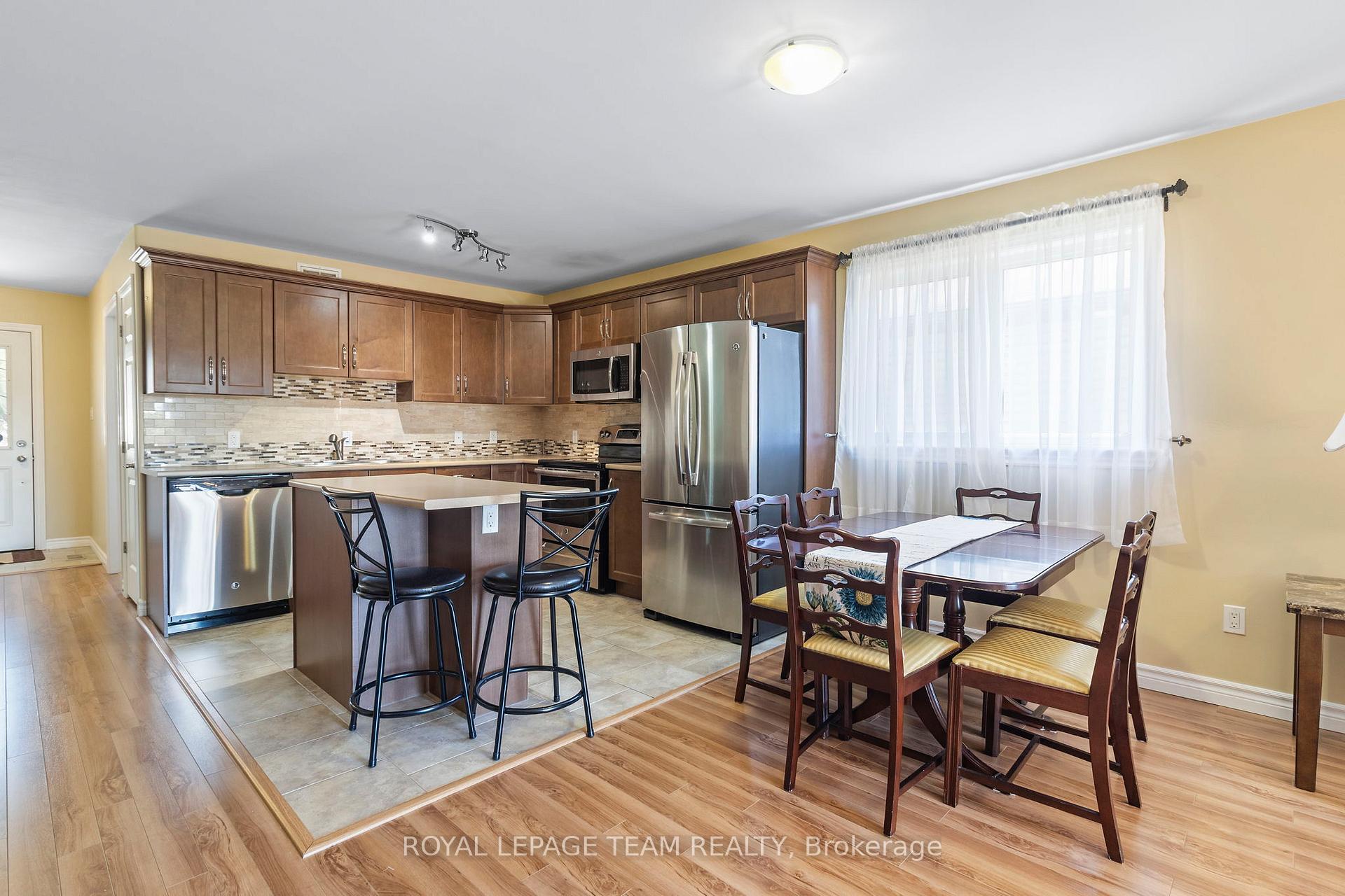 Photo 15 of 1055 Mackenzie Road, Prescott — HOMEH