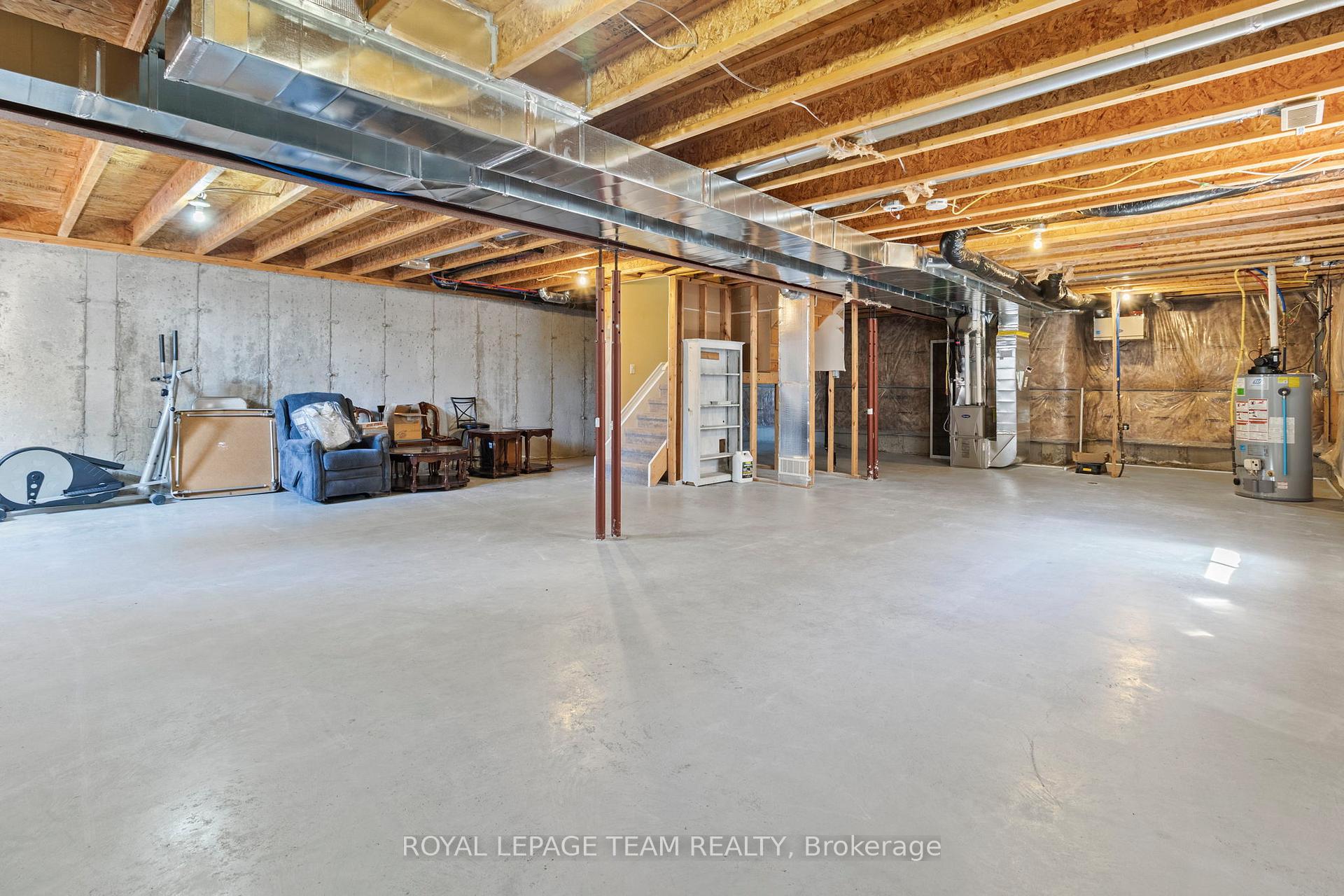 Photo 35 of 1055 Mackenzie Road, Prescott — HOMEH