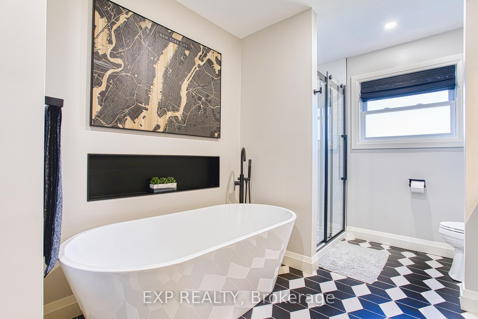 Photo 7 of 4445 Pinedale Drive, Niagara Falls, Morrison — HOMEH