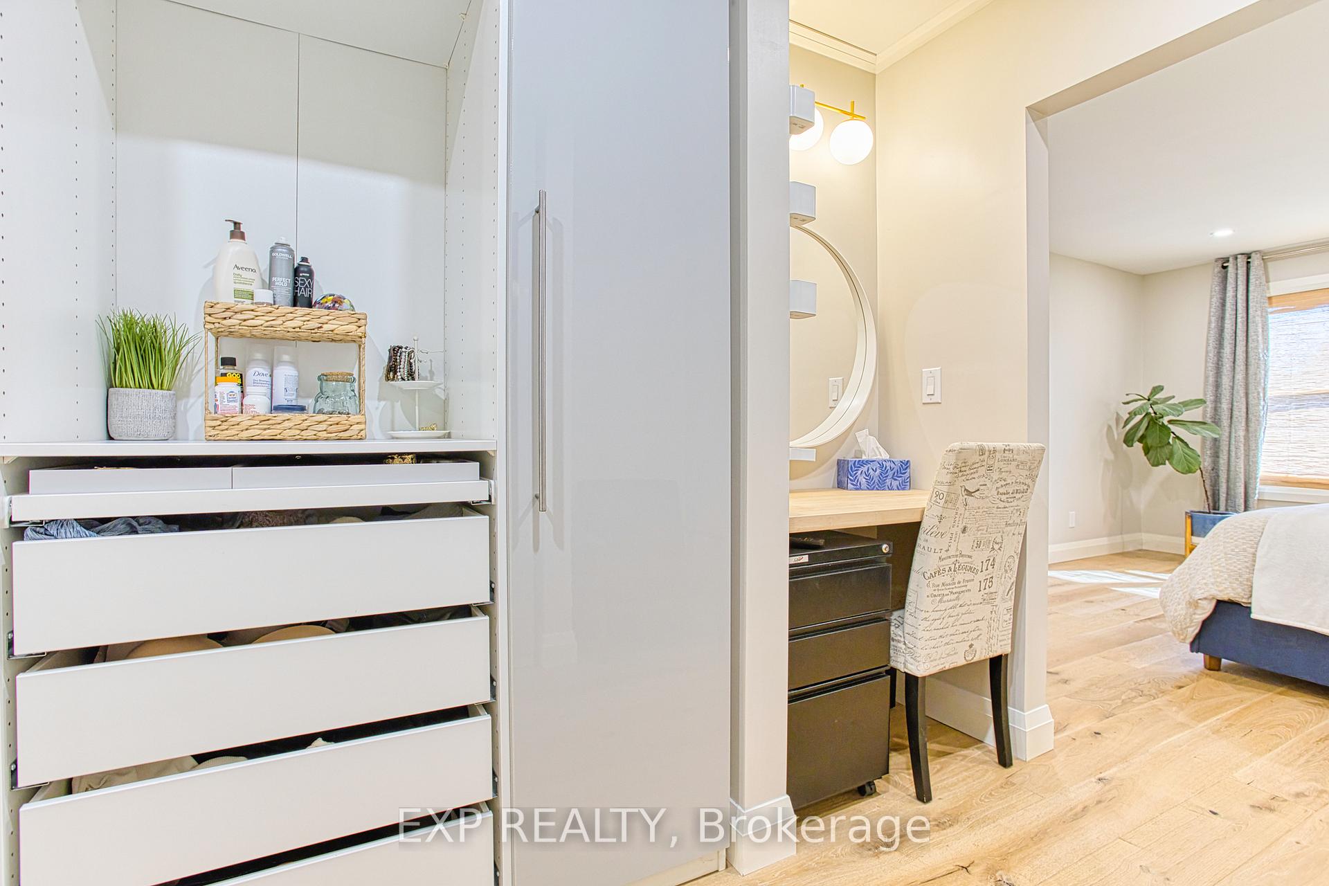 Photo 16 of 4445 Pinedale Drive, Niagara Falls, Morrison — HOMEH