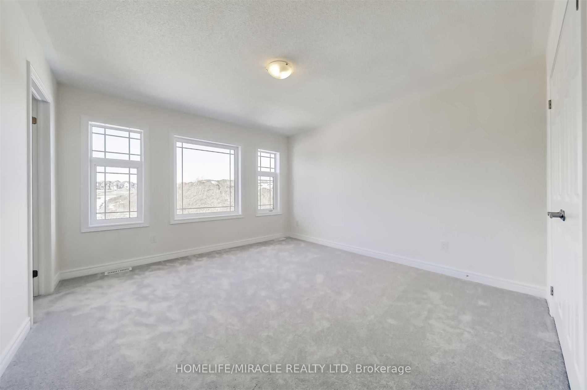 Photo 11 of 2437 Hibiscus Drive, Pickering, Rural Pickering — HOMEH