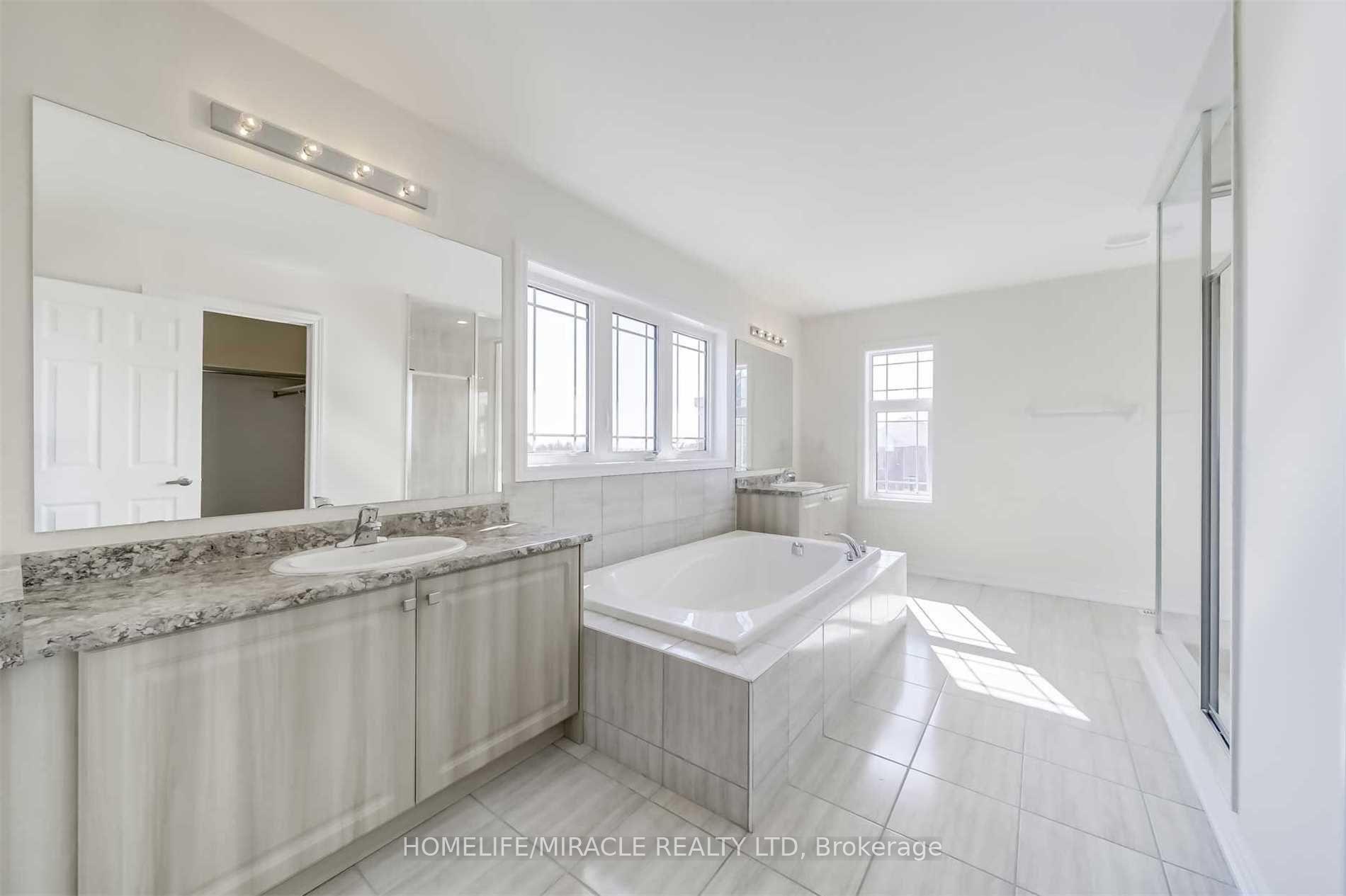 Photo 13 of 2437 Hibiscus Drive, Pickering, Rural Pickering — HOMEH
