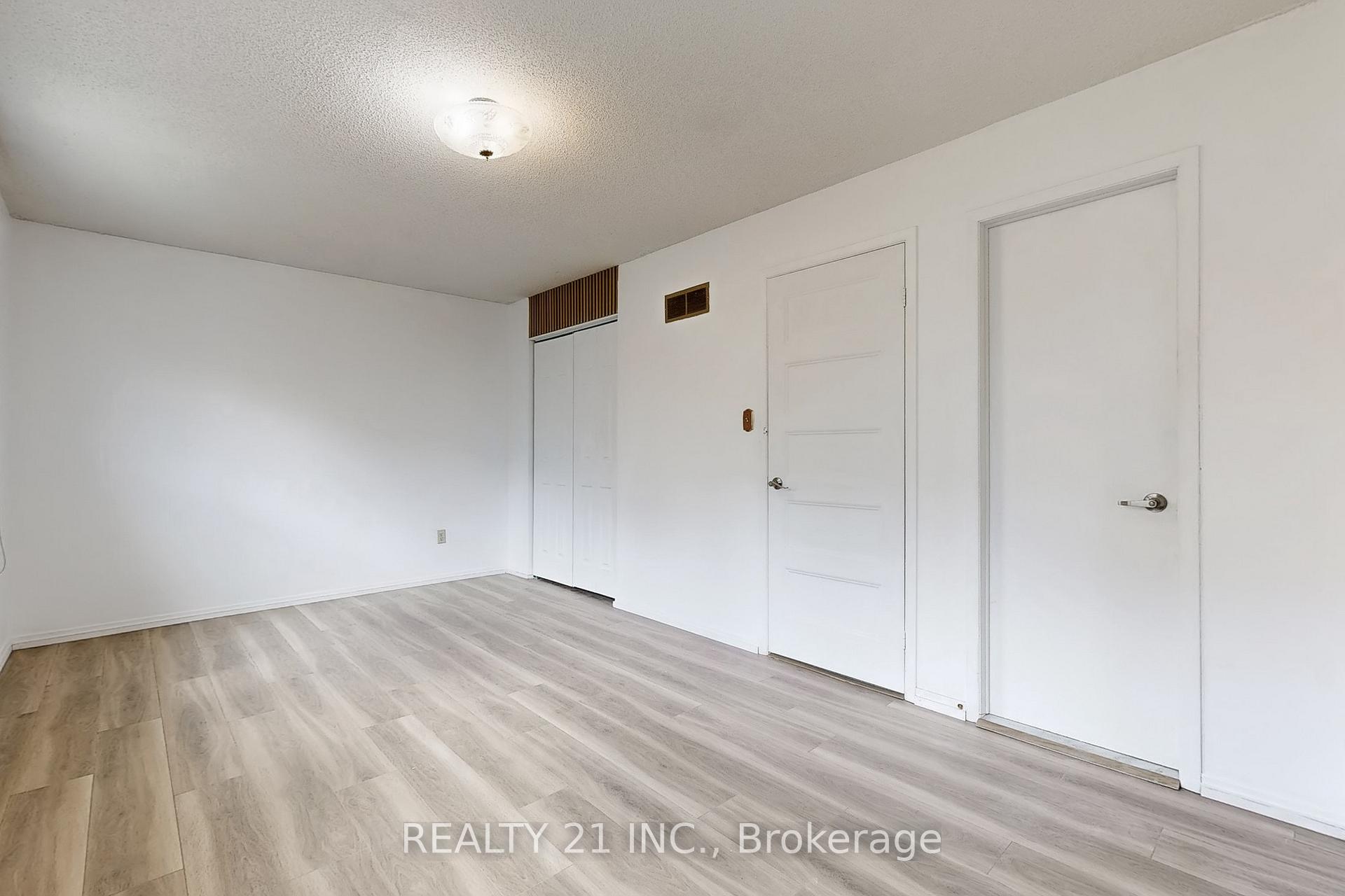 Photo 25 of 2110 Duberry Drive, Pickering, Brock Ridge — HOMEH