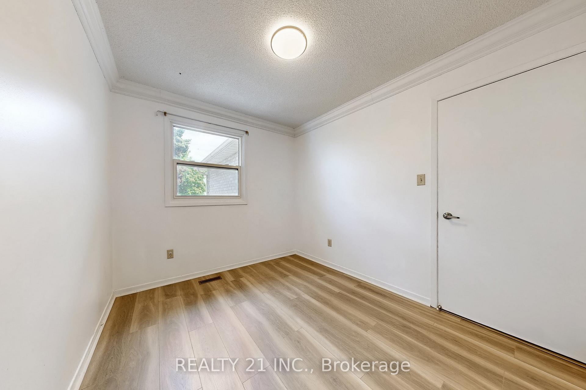 Photo 31 of 2110 Duberry Drive, Pickering, Brock Ridge — HOMEH