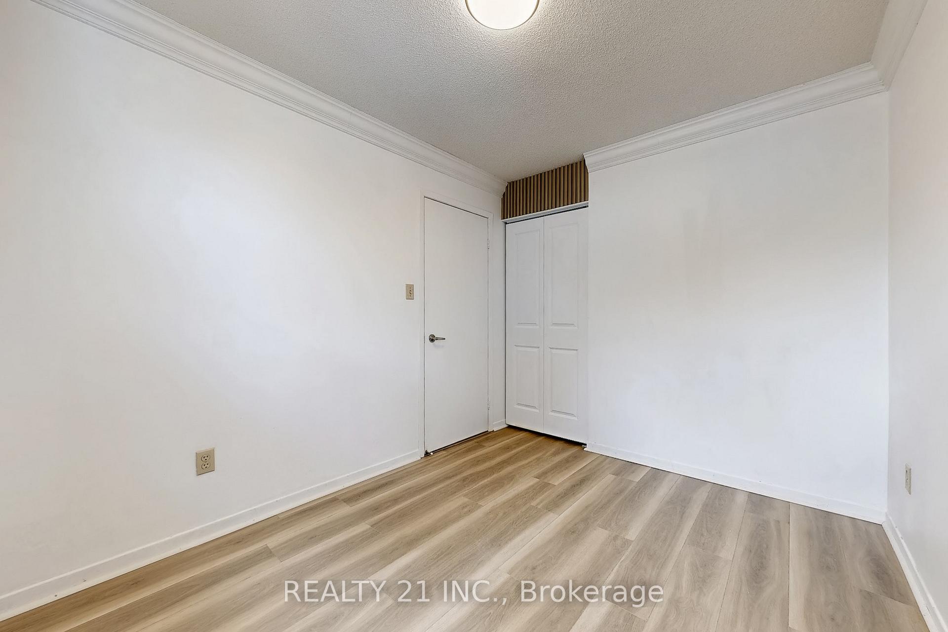 Photo 32 of 2110 Duberry Drive, Pickering, Brock Ridge — HOMEH