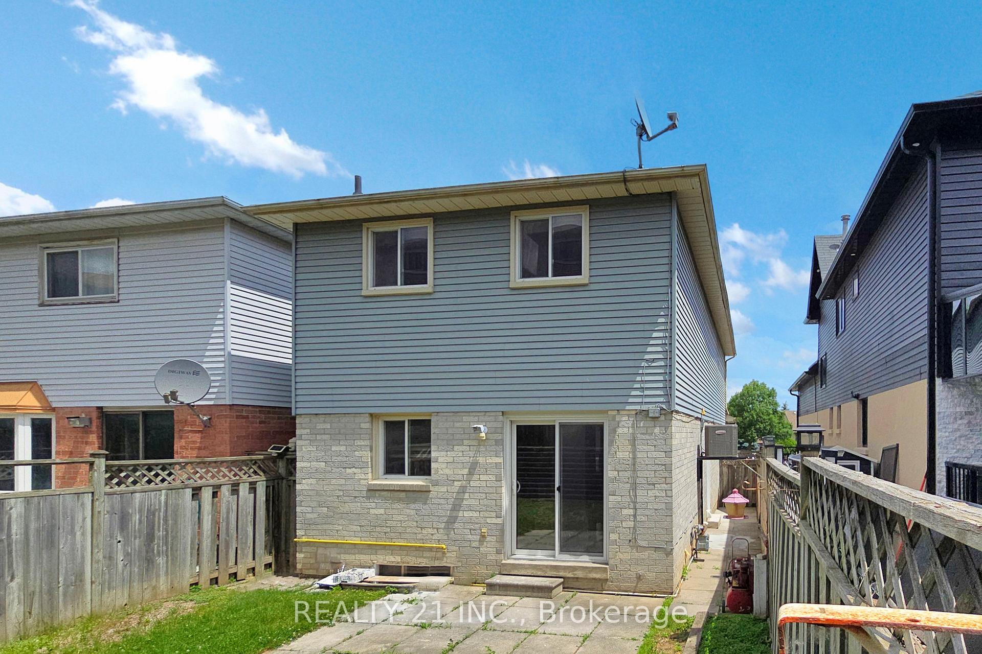 Photo 48 of 2110 Duberry Drive, Pickering, Brock Ridge — HOMEH