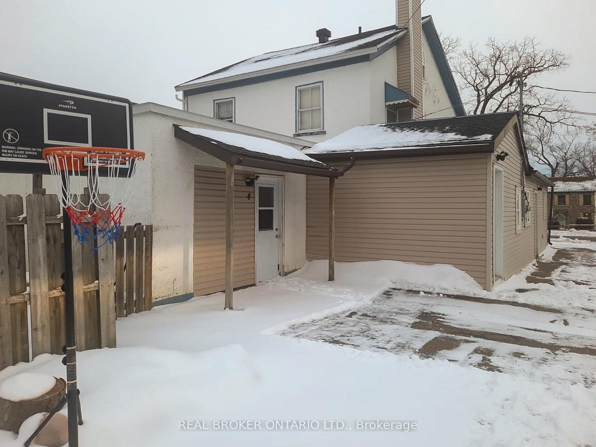 Photo 3 of 494 King Street W, Prescott — HOMEH