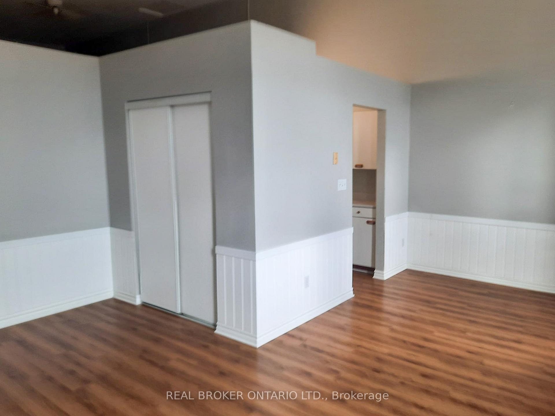 Photo 6 of 494 King Street W, Prescott — HOMEH