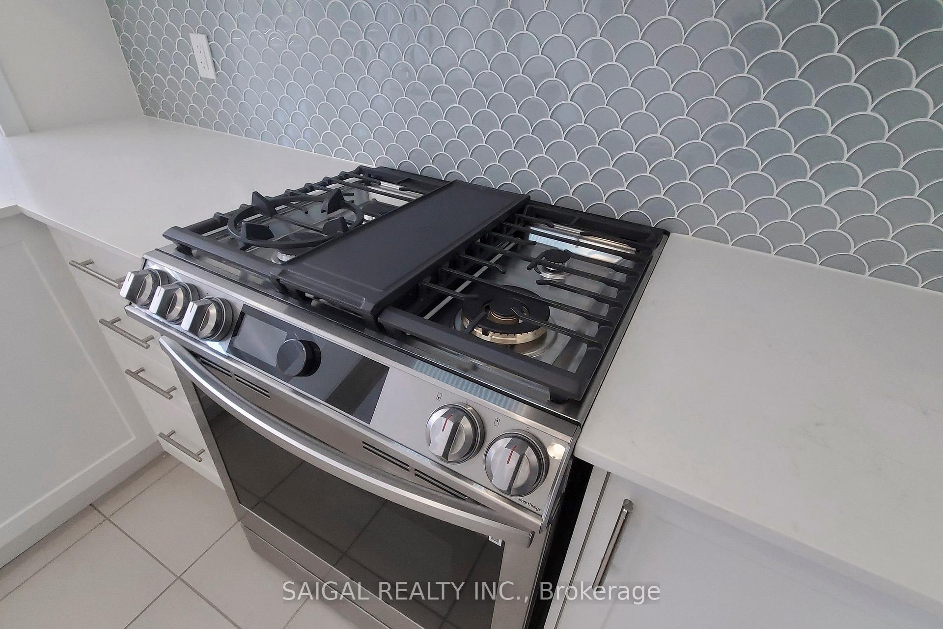 Photo 9 of 1432 Rose Way, Milton, Cobban — HOMEH