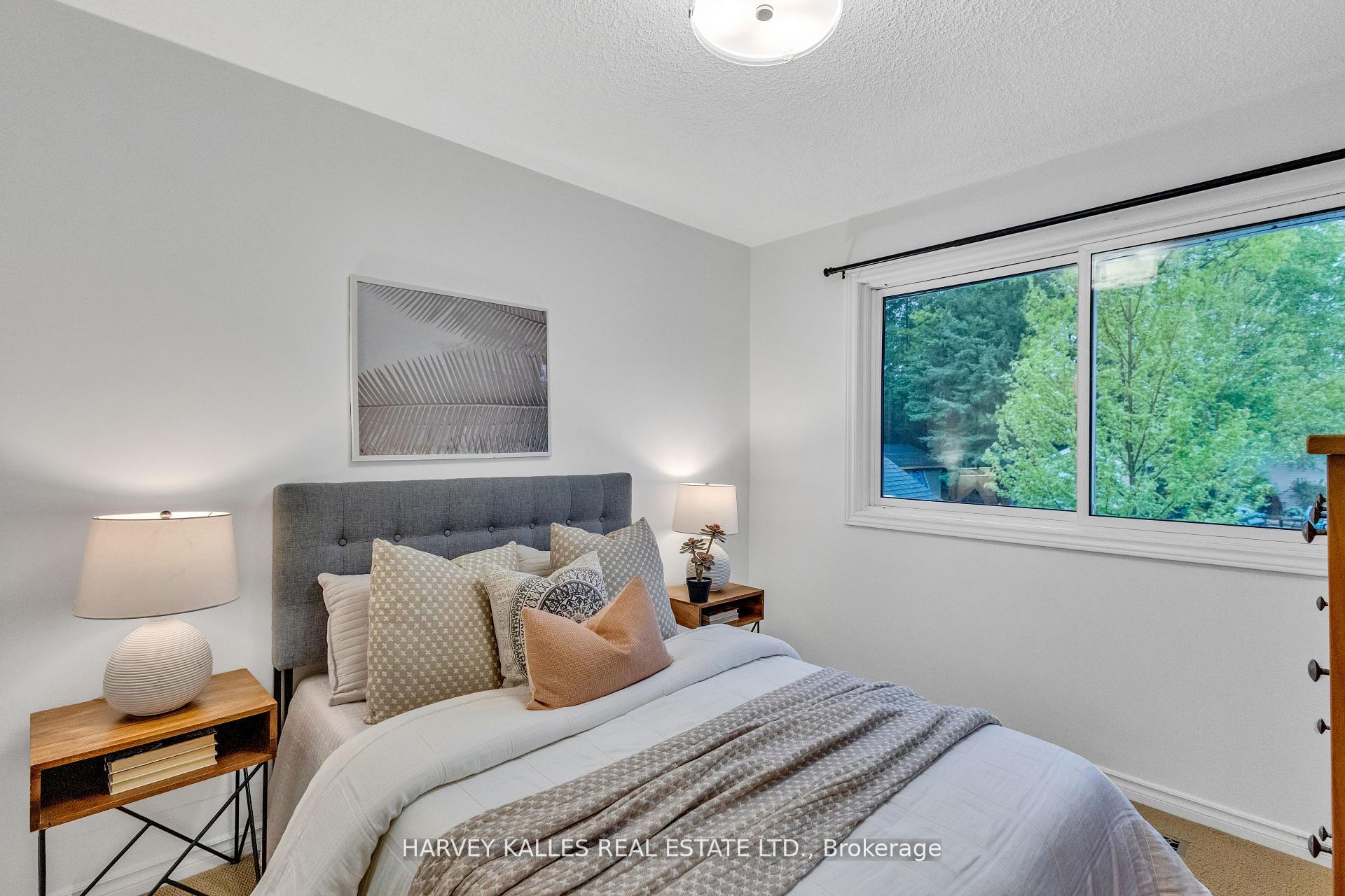Photo 29 of 534 Oakwood Drive, Pickering, Rosebank — HOMEH