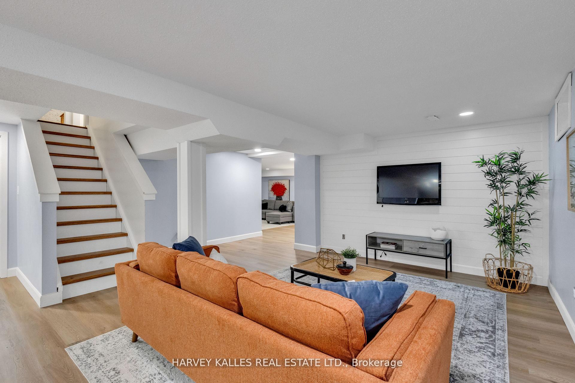 Photo 35 of 534 Oakwood Drive, Pickering, Rosebank — HOMEH