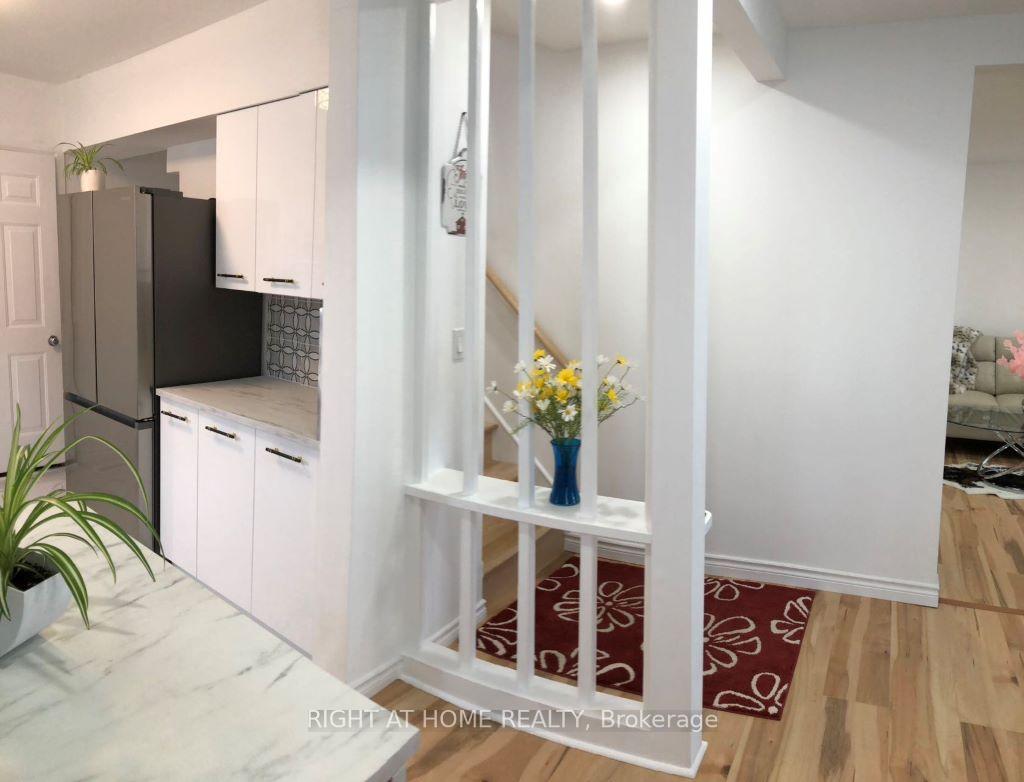 Photo 16 of 4472 Second Avenue, Niagara Falls, Downtown — HOMEH