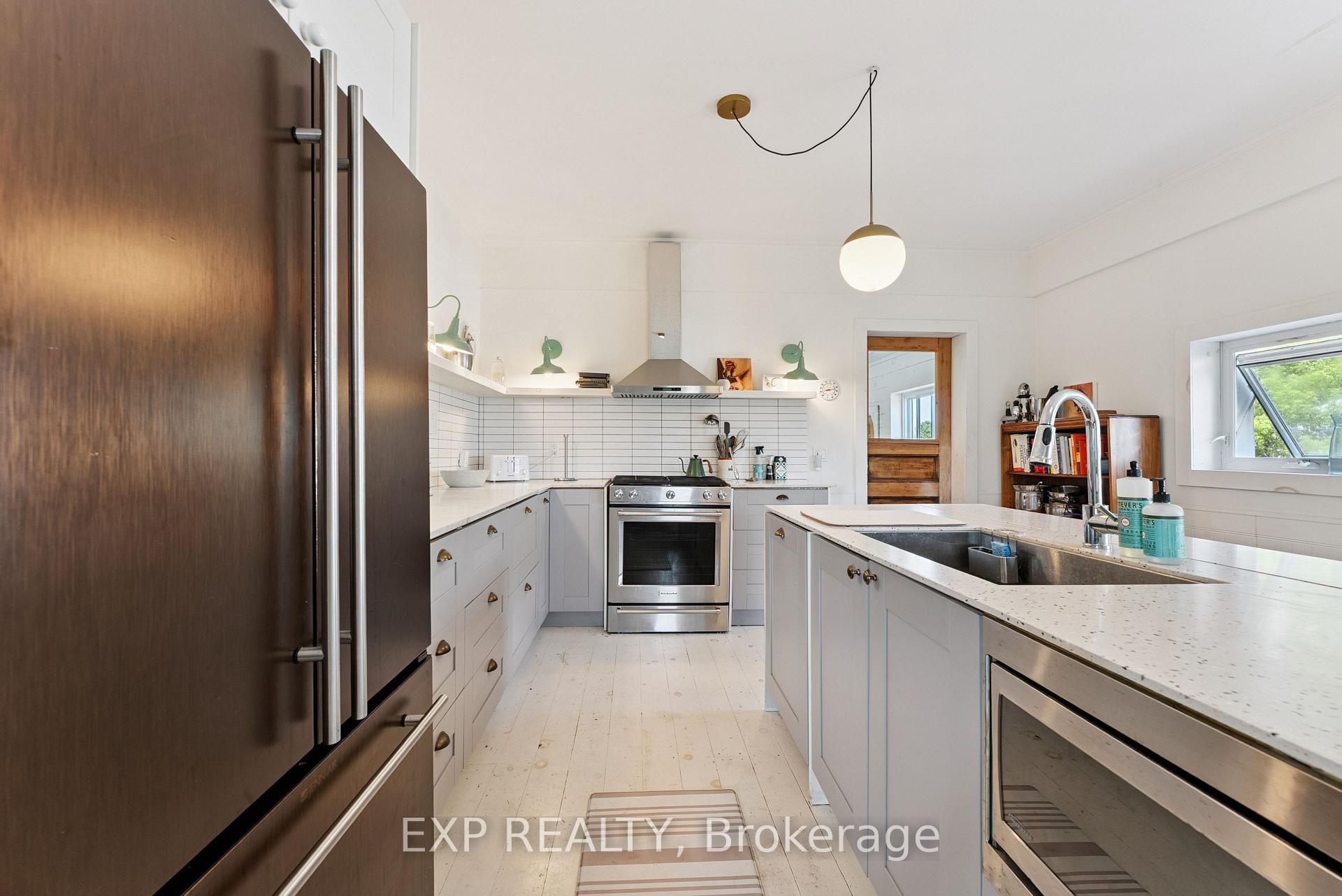 Photo 11 of 172 County Rd 27, Prince Edward County, Hillier Ward — HOMEH