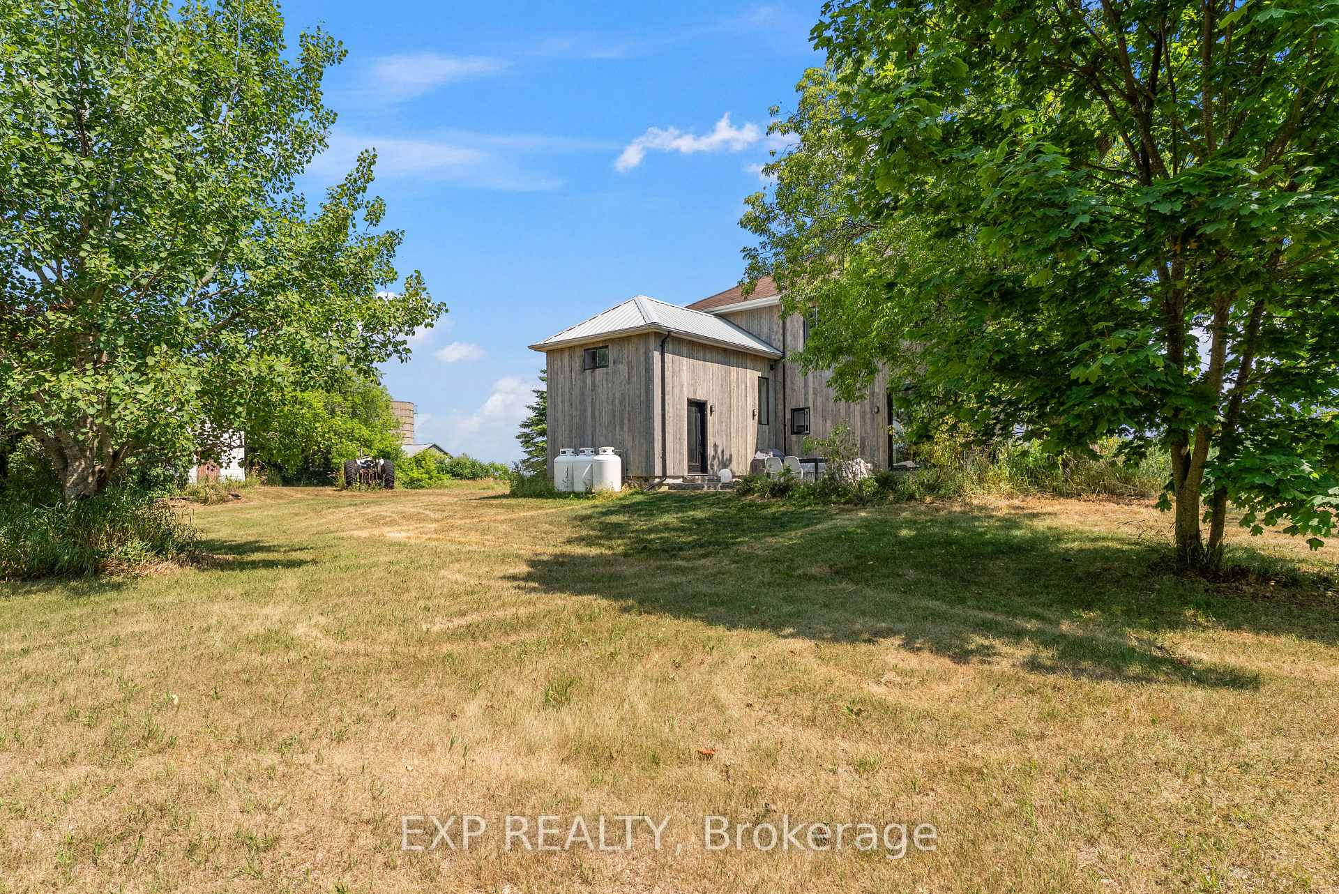 Photo 35 of 172 County Rd 27, Prince Edward County, Hillier Ward — HOMEH