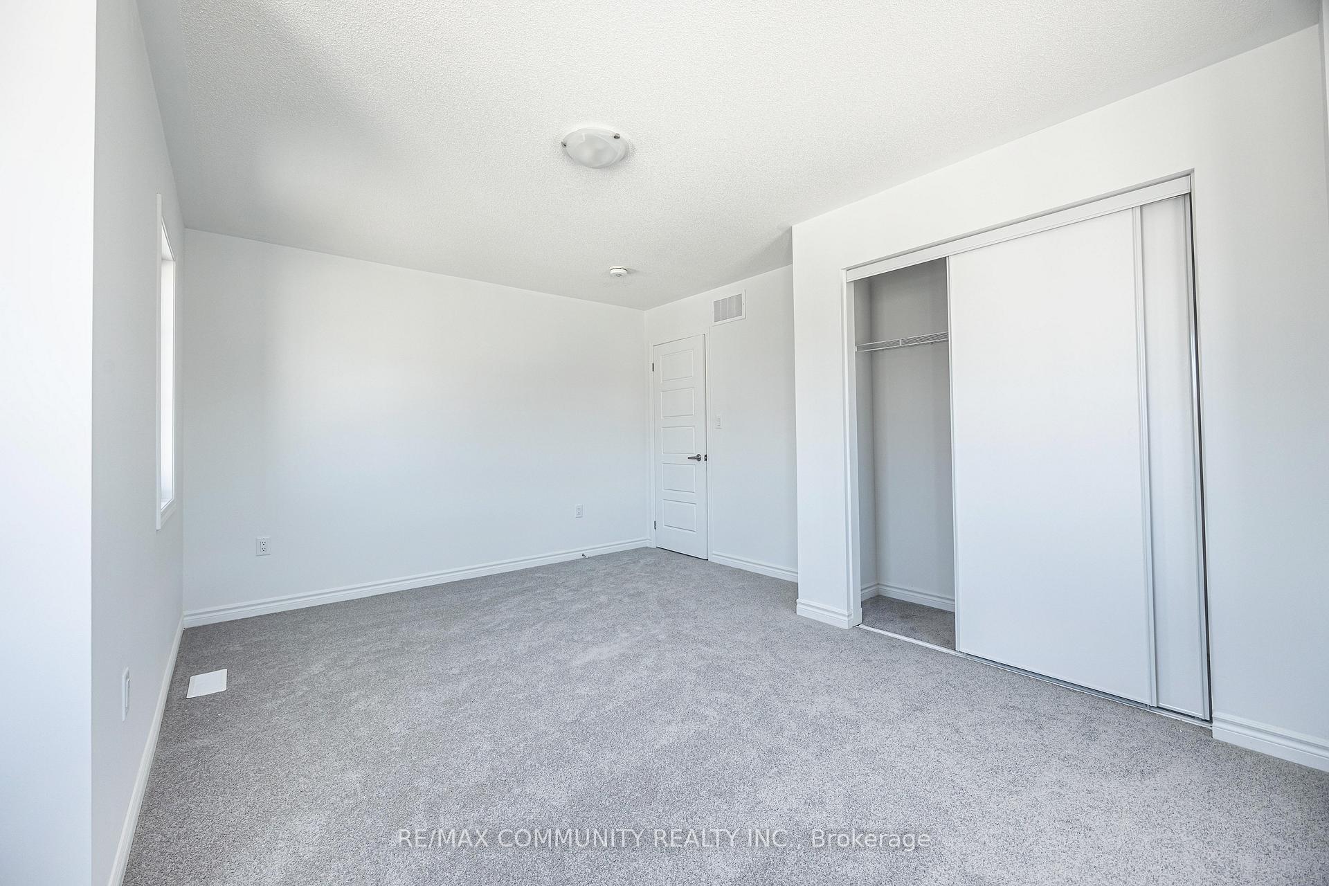 Photo 14 of 1236 Ronald Inche Drive, Oshawa, Taunton — HOMEH