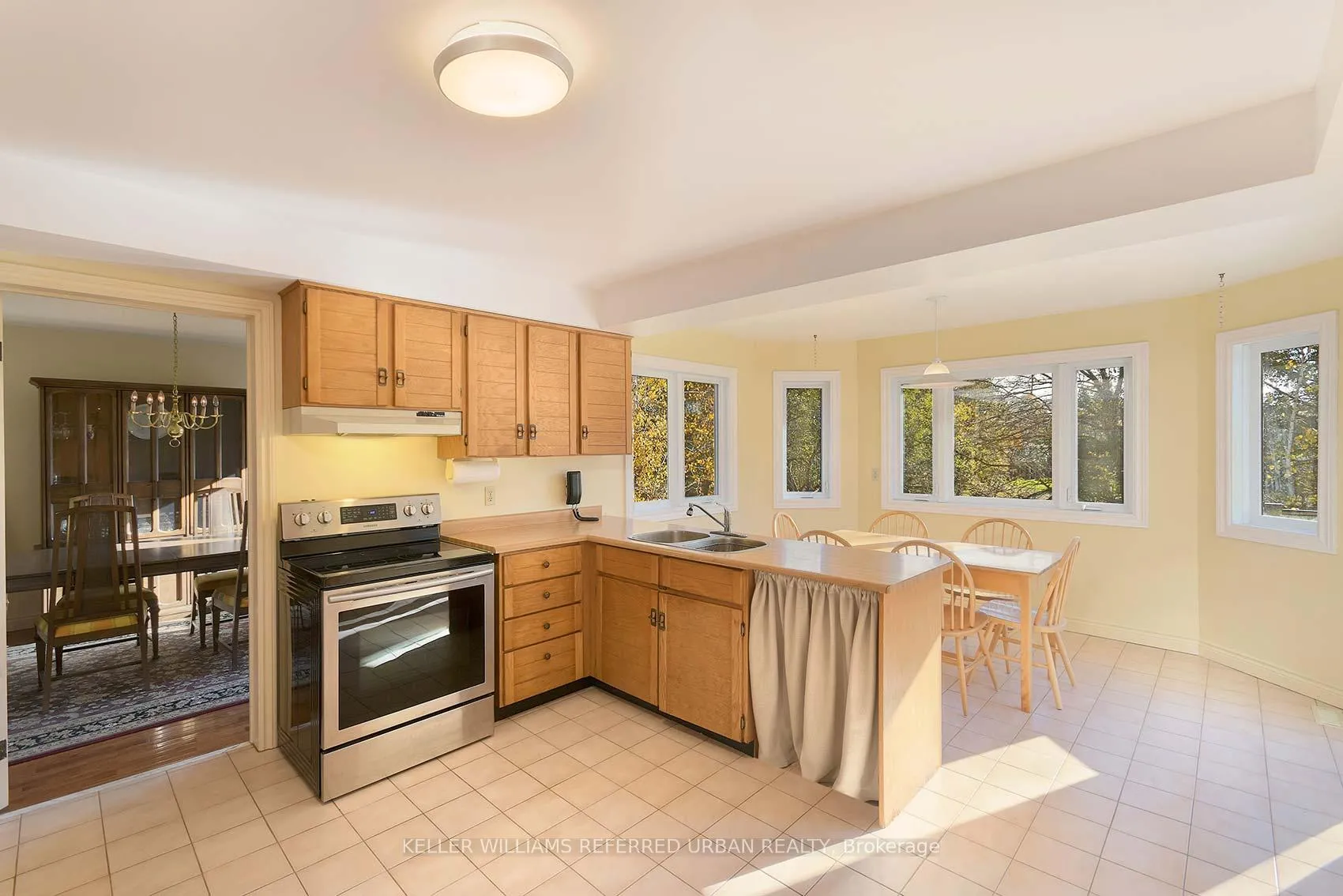 Photo 14 of 62 Devlin Place, Aurora, Aurora Highlands — HOMEH
