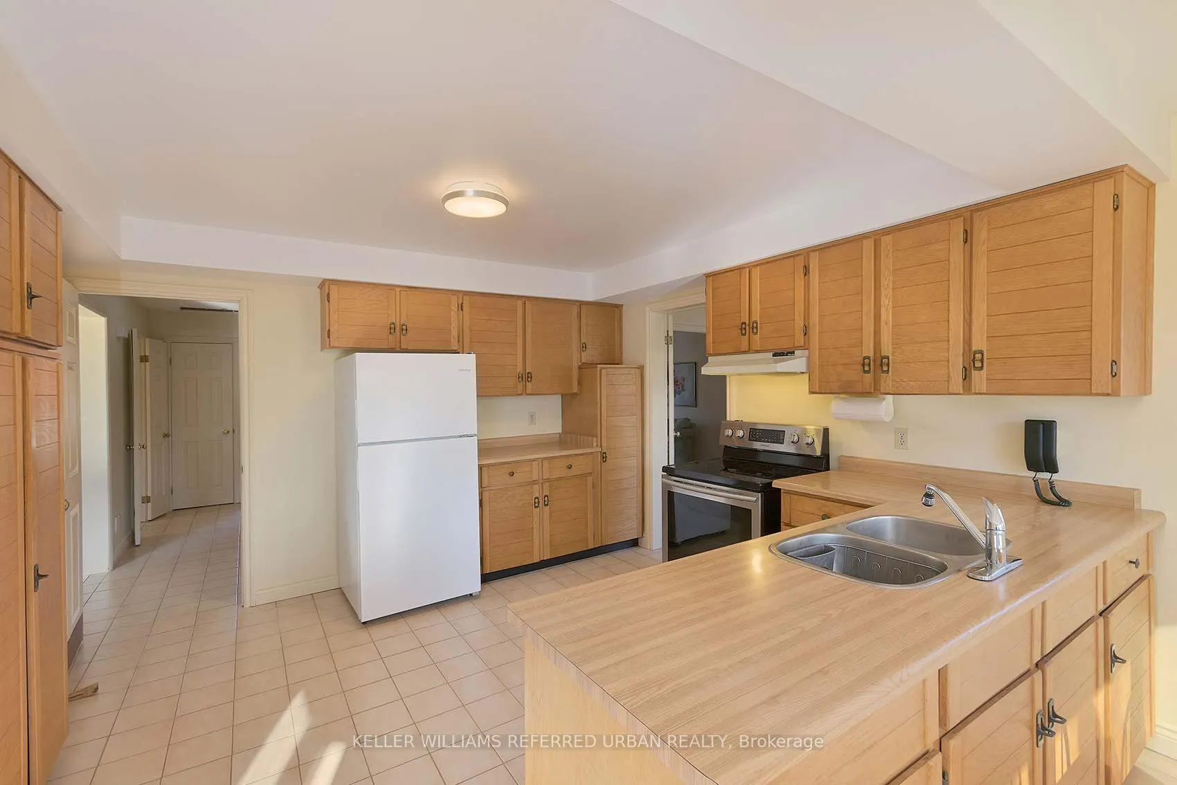 Photo 16 of 62 Devlin Place, Aurora, Aurora Highlands — HOMEH