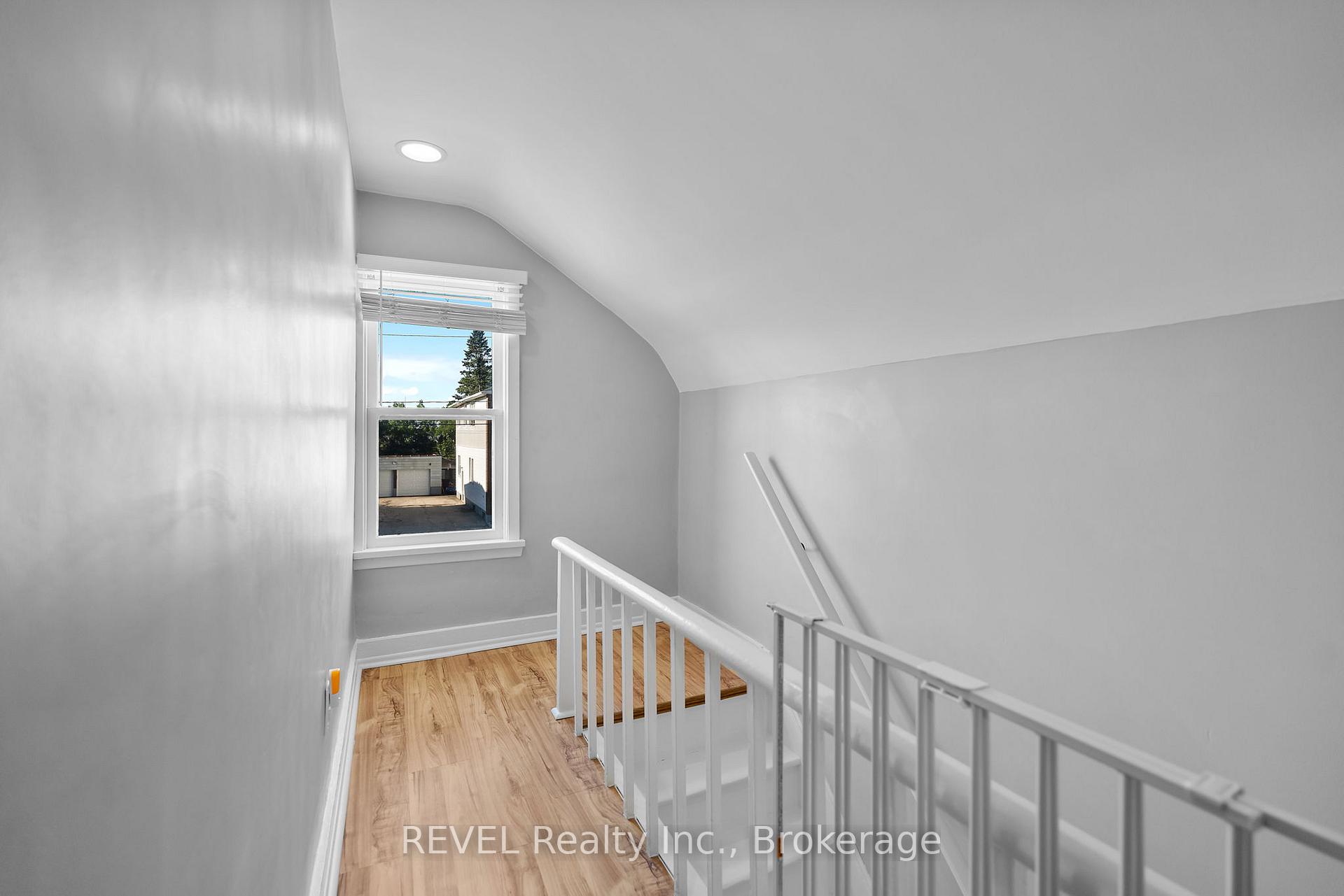 Photo 14 of 206 Bell Street, Port Colborne, Killaly East — HOMEH