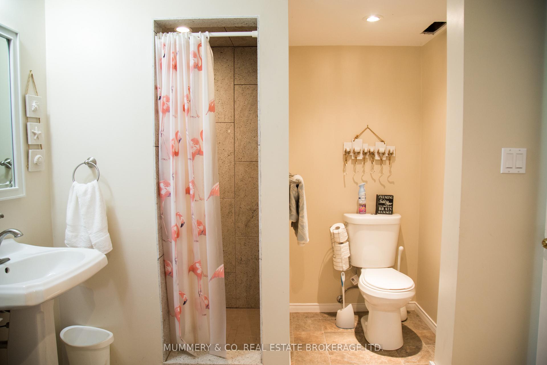Photo 20 of 4 Lochmore Avenue, Brant, Brantford Twp — HOMEH