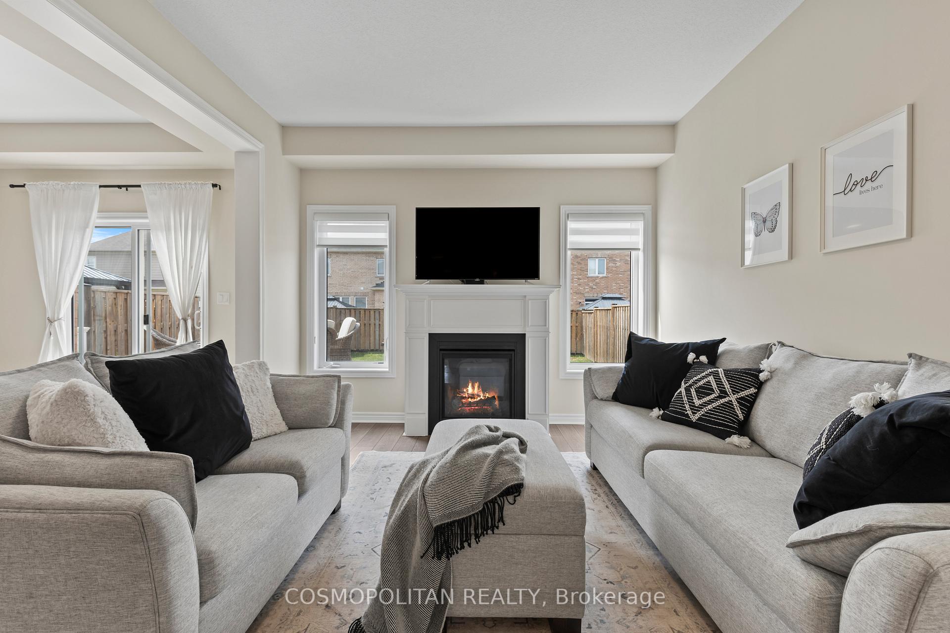 Photo 5 of 4456 Saw Mill Drive, Niagara Falls, Lyons Creek — HOMEH