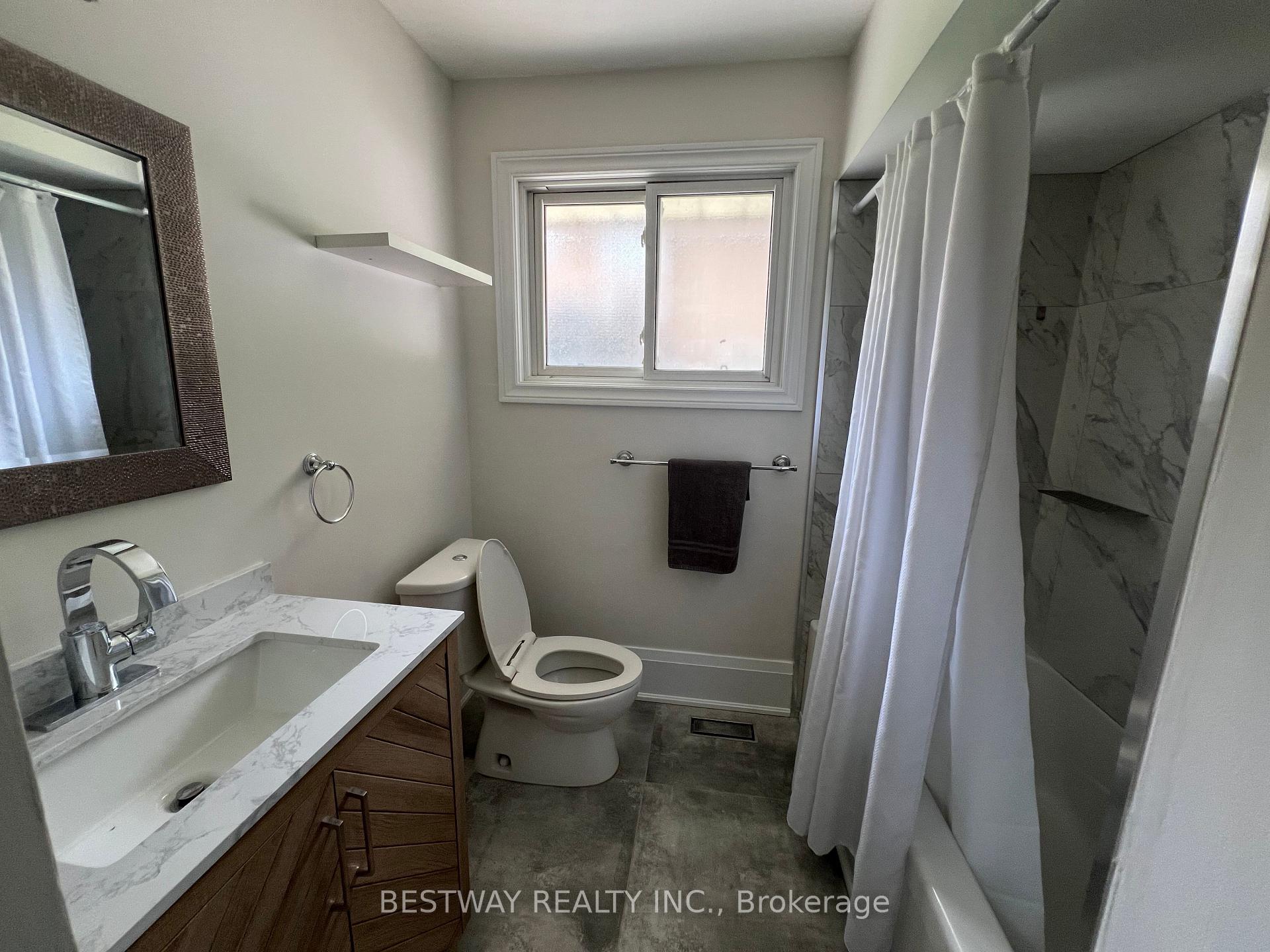 Photo 7 of 1870 Spruce Hill Road, Pickering, Dunbarton — HOMEH