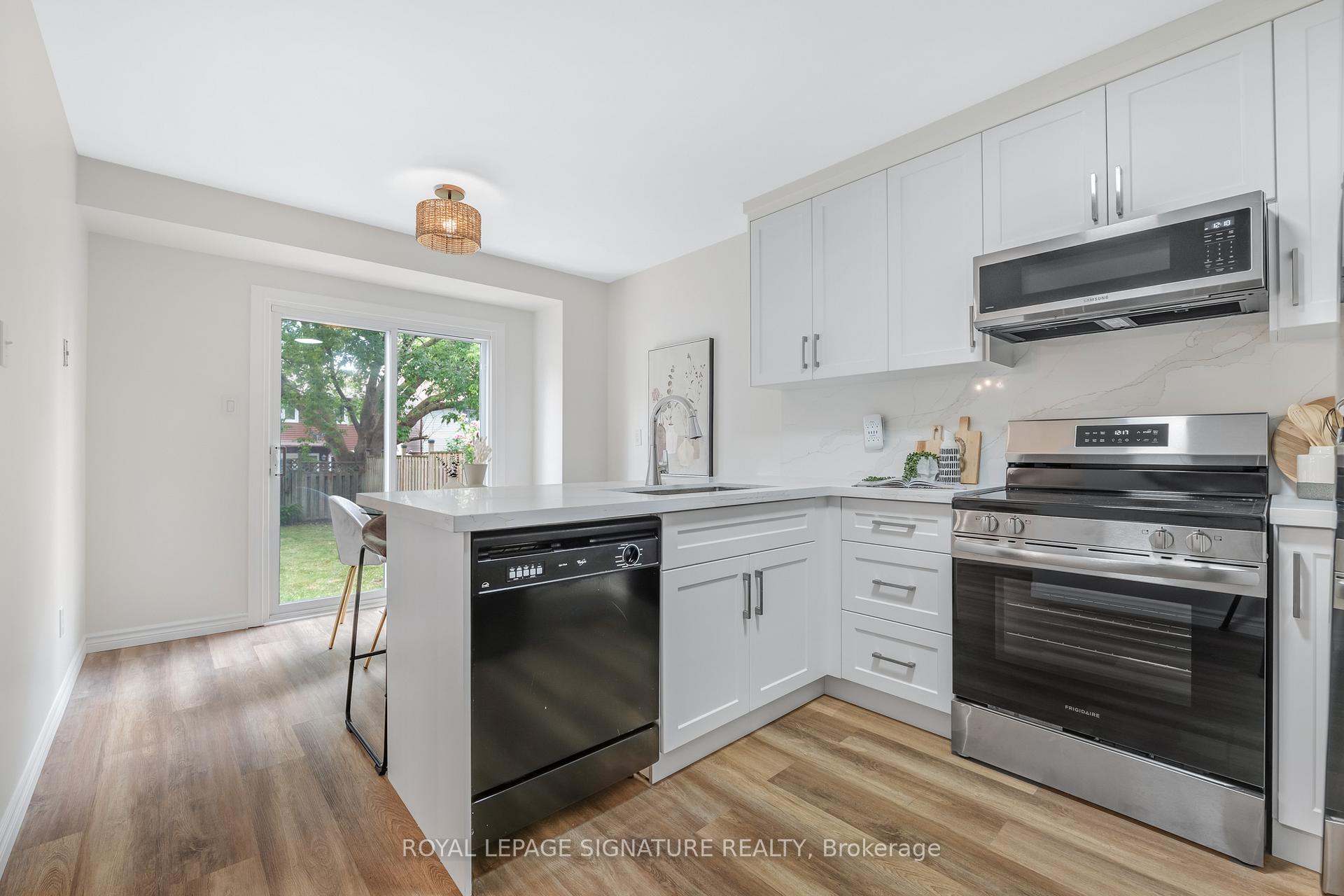 Photo 13 of 1444 Anton Square, Pickering, Liverpool — HOMEH