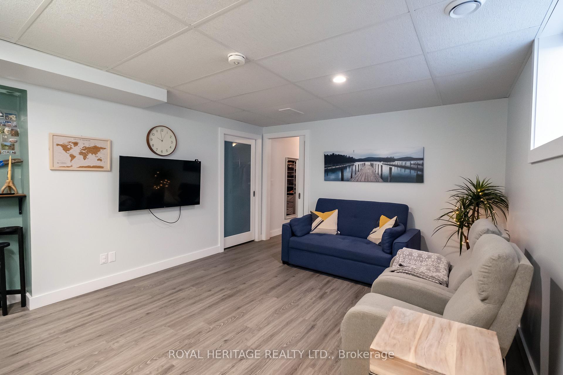 Photo 17 of 23 Farrington Crescent, Prince Edward County, Picton Ward — HOMEH
