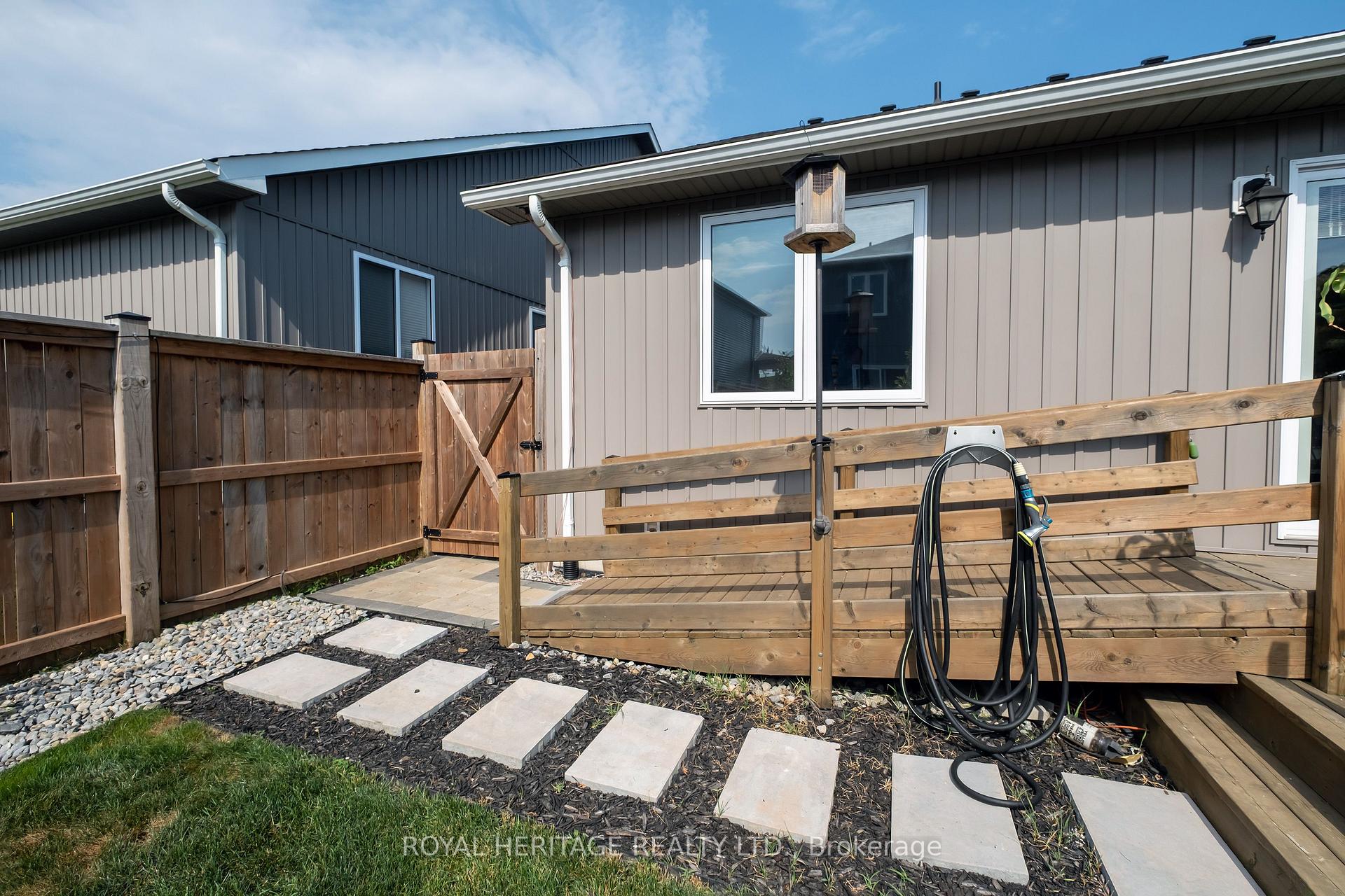 Photo 27 of 23 Farrington Crescent, Prince Edward County, Picton Ward — HOMEH
