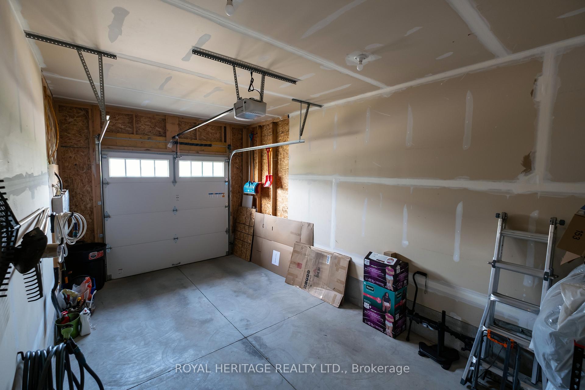Photo 28 of 23 Farrington Crescent, Prince Edward County, Picton Ward — HOMEH