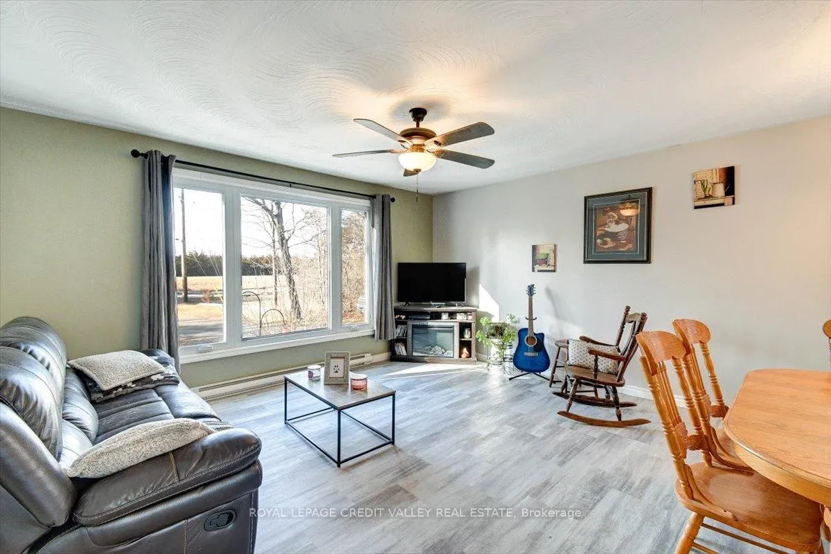 Photo 6 of 170 Crofton Road N, Prince Edward County, Sophiasburg Ward — HOMEH