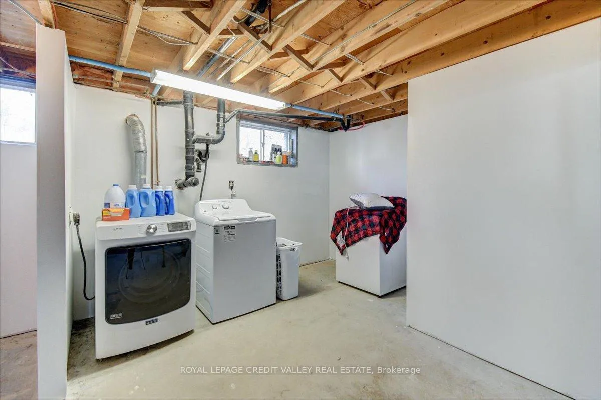 Photo 23 of 170 Crofton Road N, Prince Edward County, Sophiasburg Ward — HOMEH