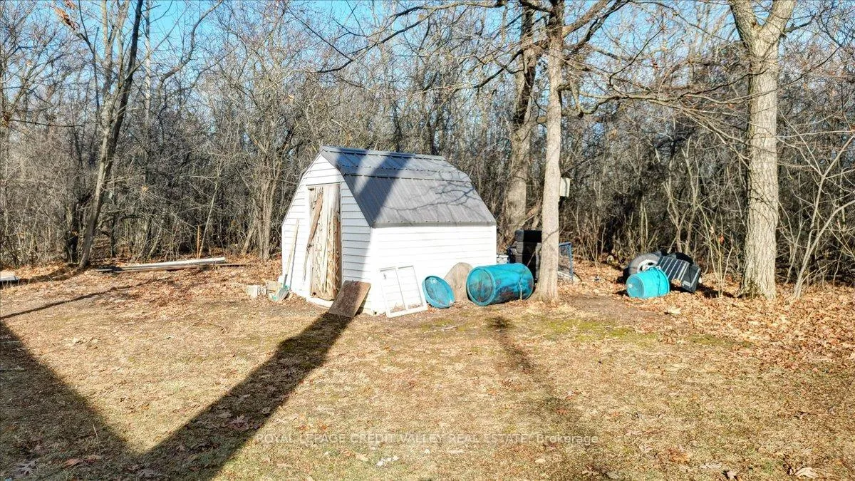 Photo 32 of 170 Crofton Road N, Prince Edward County, Sophiasburg Ward — HOMEH