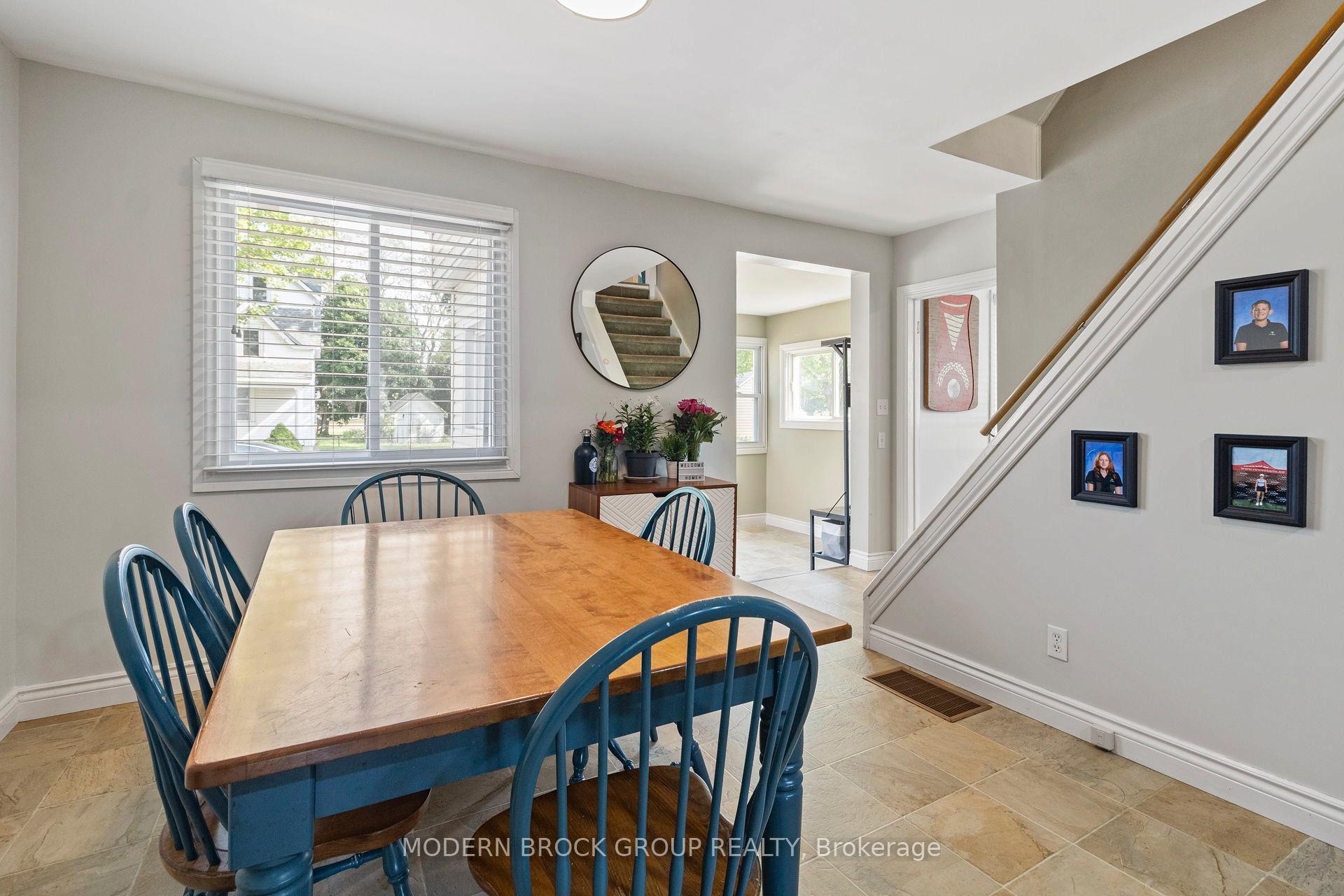 Photo 9 of 462 Park Street E, Prescott — HOMEH