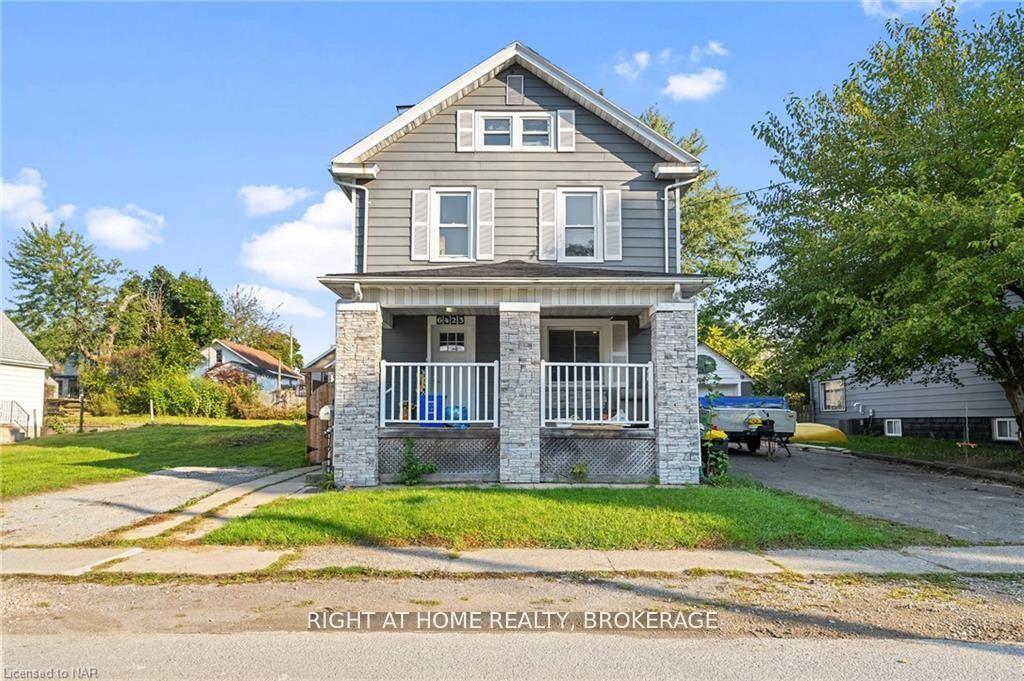 Front of 6423 Barker Street