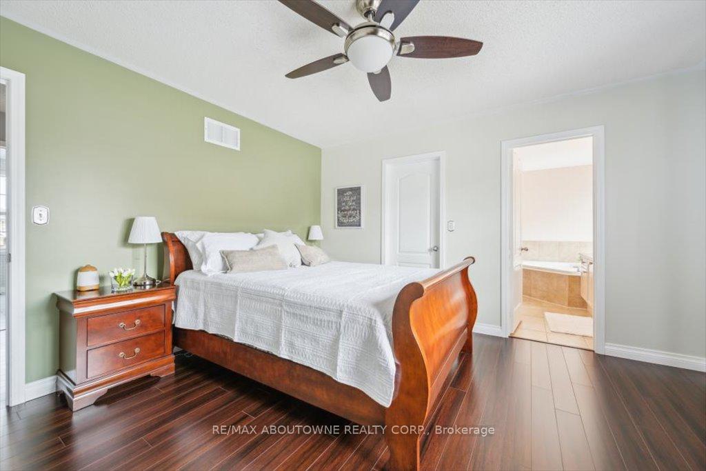 Photo 19 of 1620 Gowling Terrace, Milton, Clarke — HOMEH
